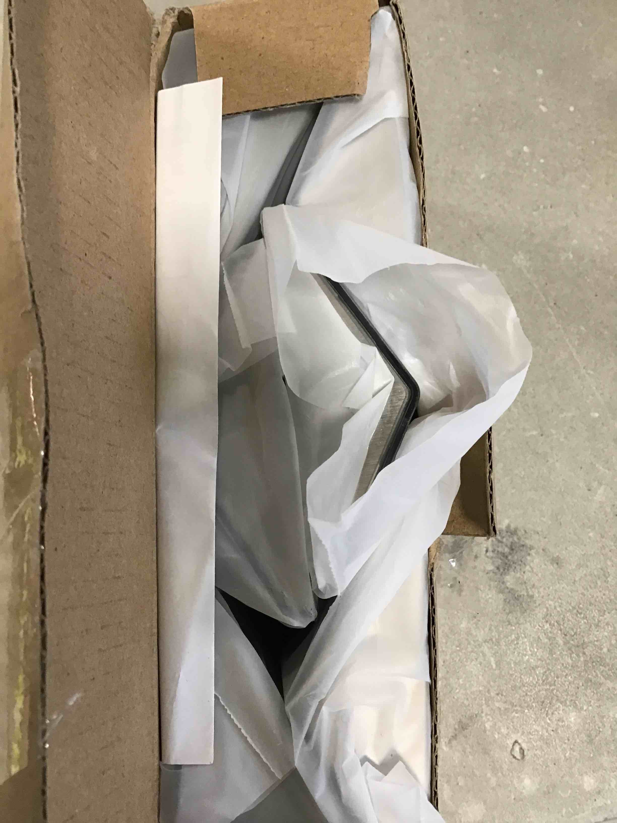 https://s3.amazonaws.com/lotting-images-prod/bidfta/YEL6596687_1716290890351.jpeg