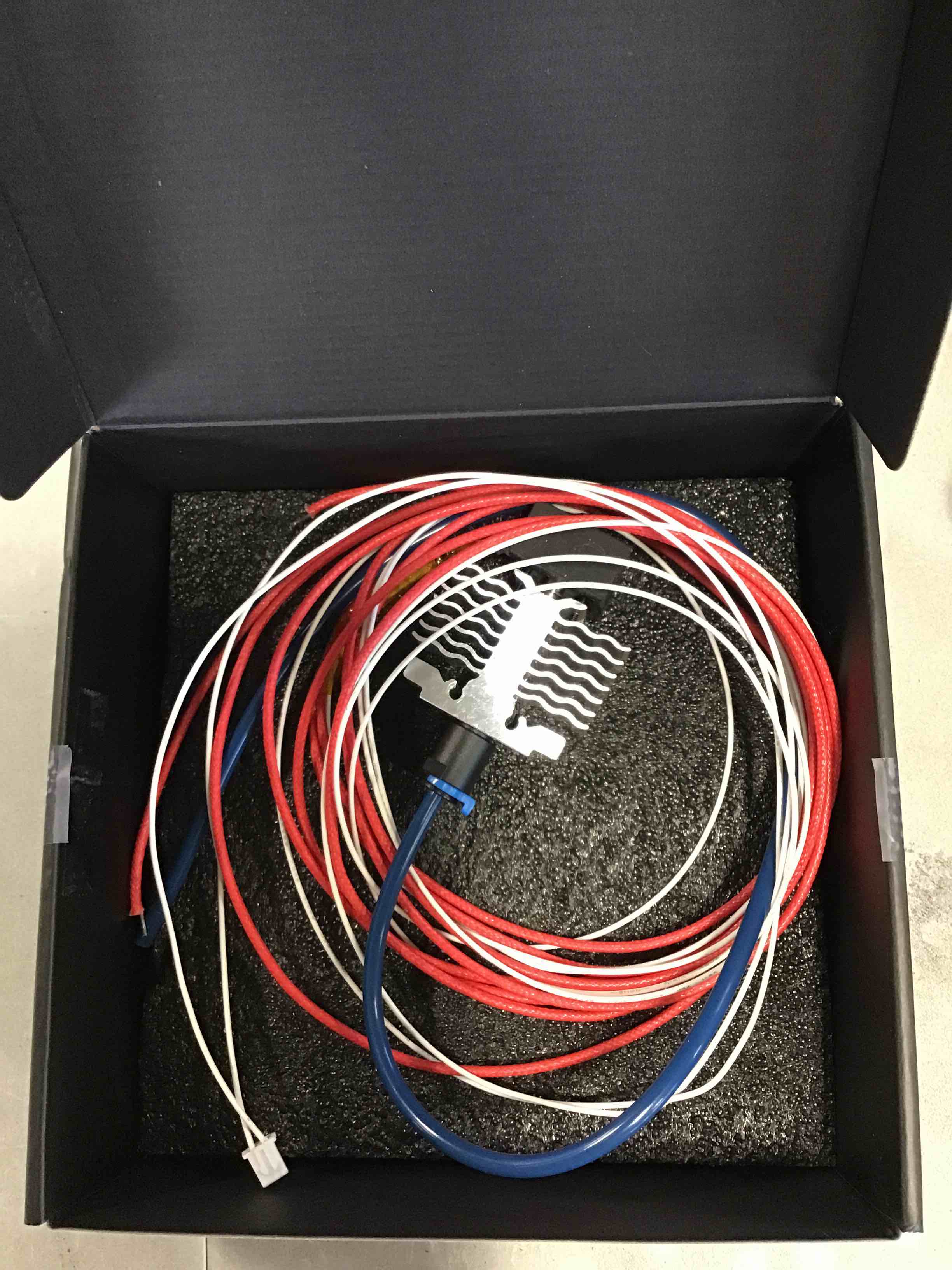 https://s3.amazonaws.com/lotting-images-prod/bidfta/YEL6596721_1716293030414.jpeg