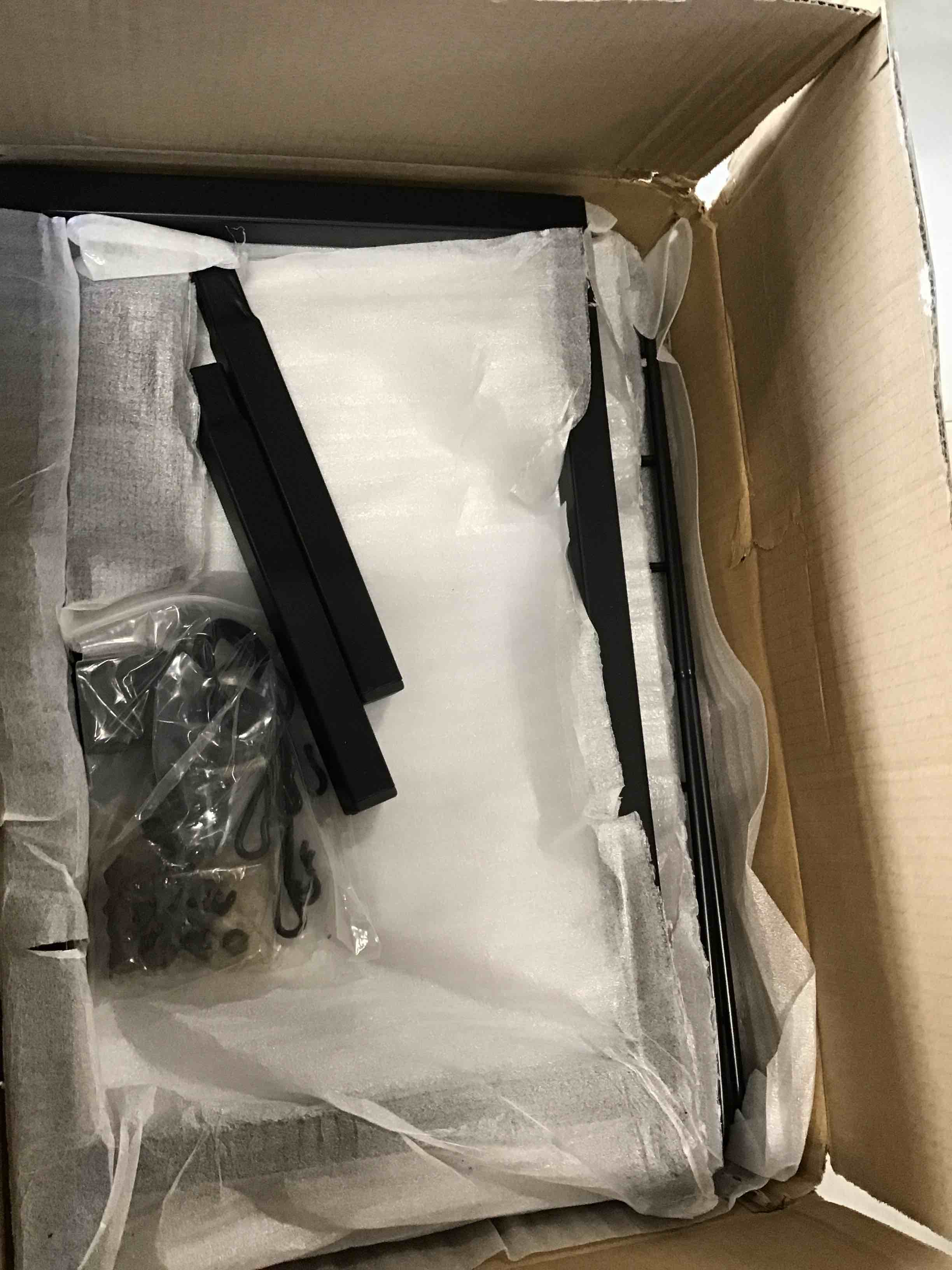 https://s3.amazonaws.com/lotting-images-prod/bidfta/YEL6596761_1716295737743.jpeg