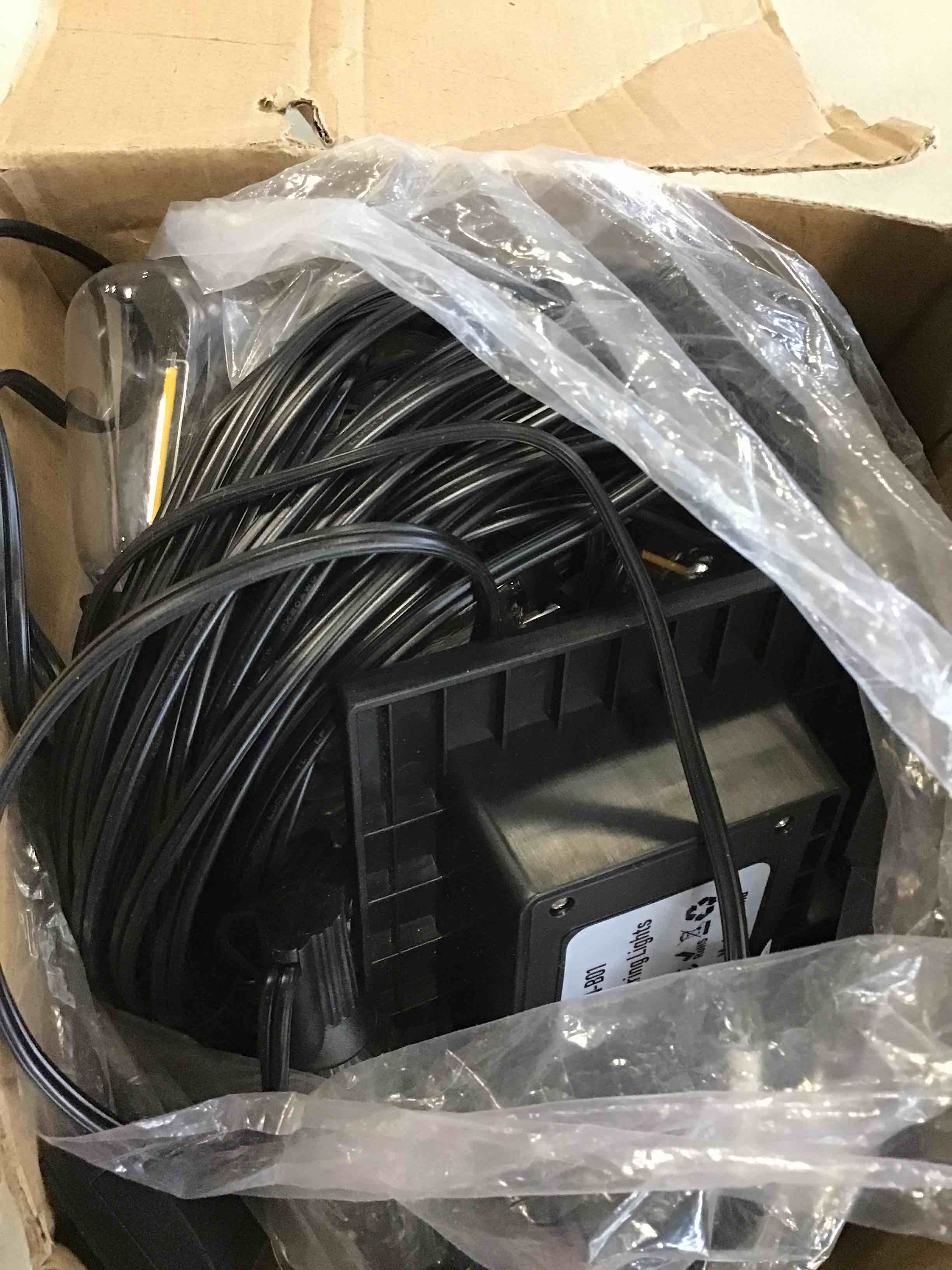 https://s3.amazonaws.com/lotting-images-prod/bidfta/YEL6597067_1716318882350.jpeg
