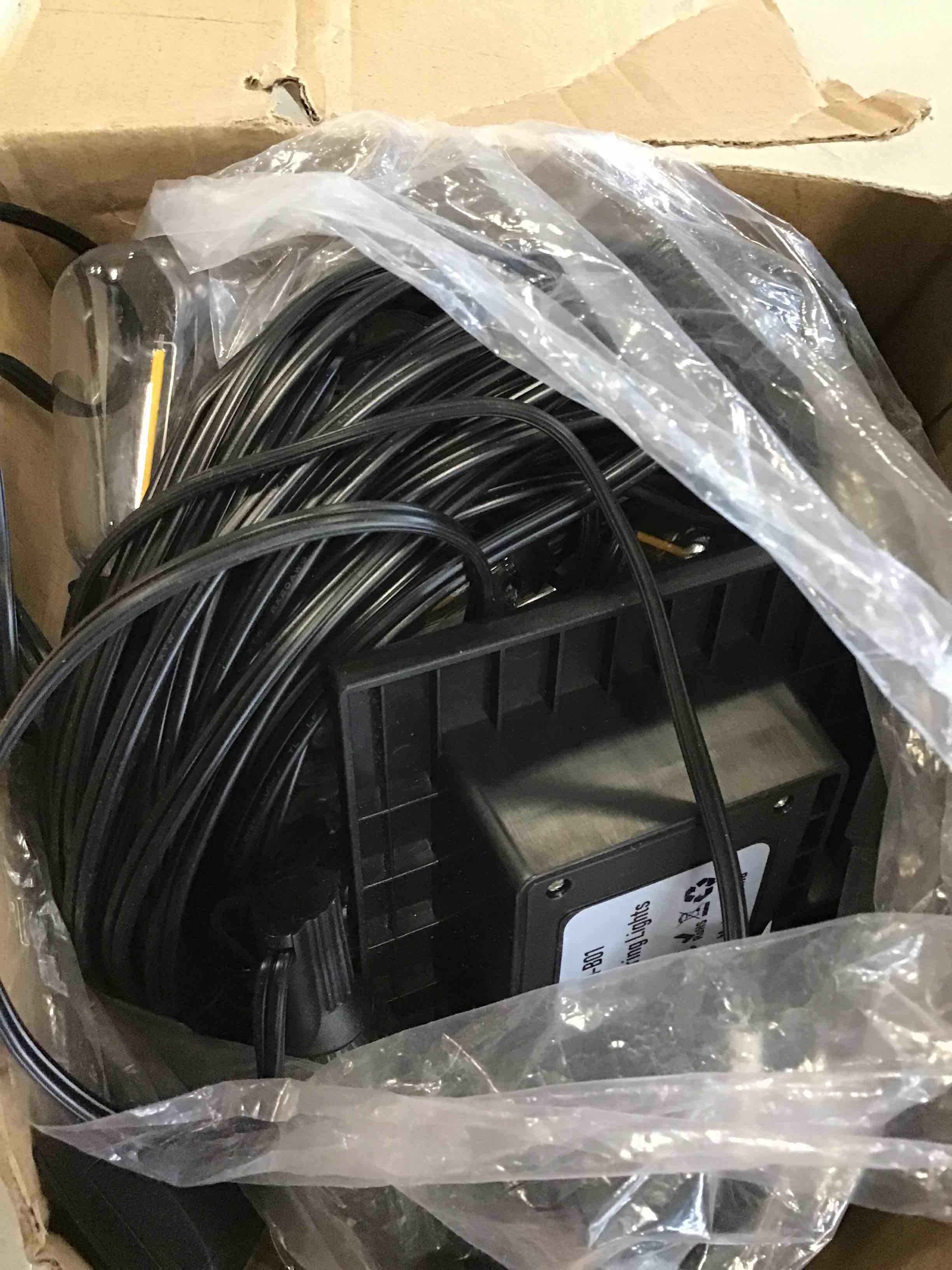 https://s3.amazonaws.com/lotting-images-prod/bidfta/YEL6597067_1716318883322.jpeg