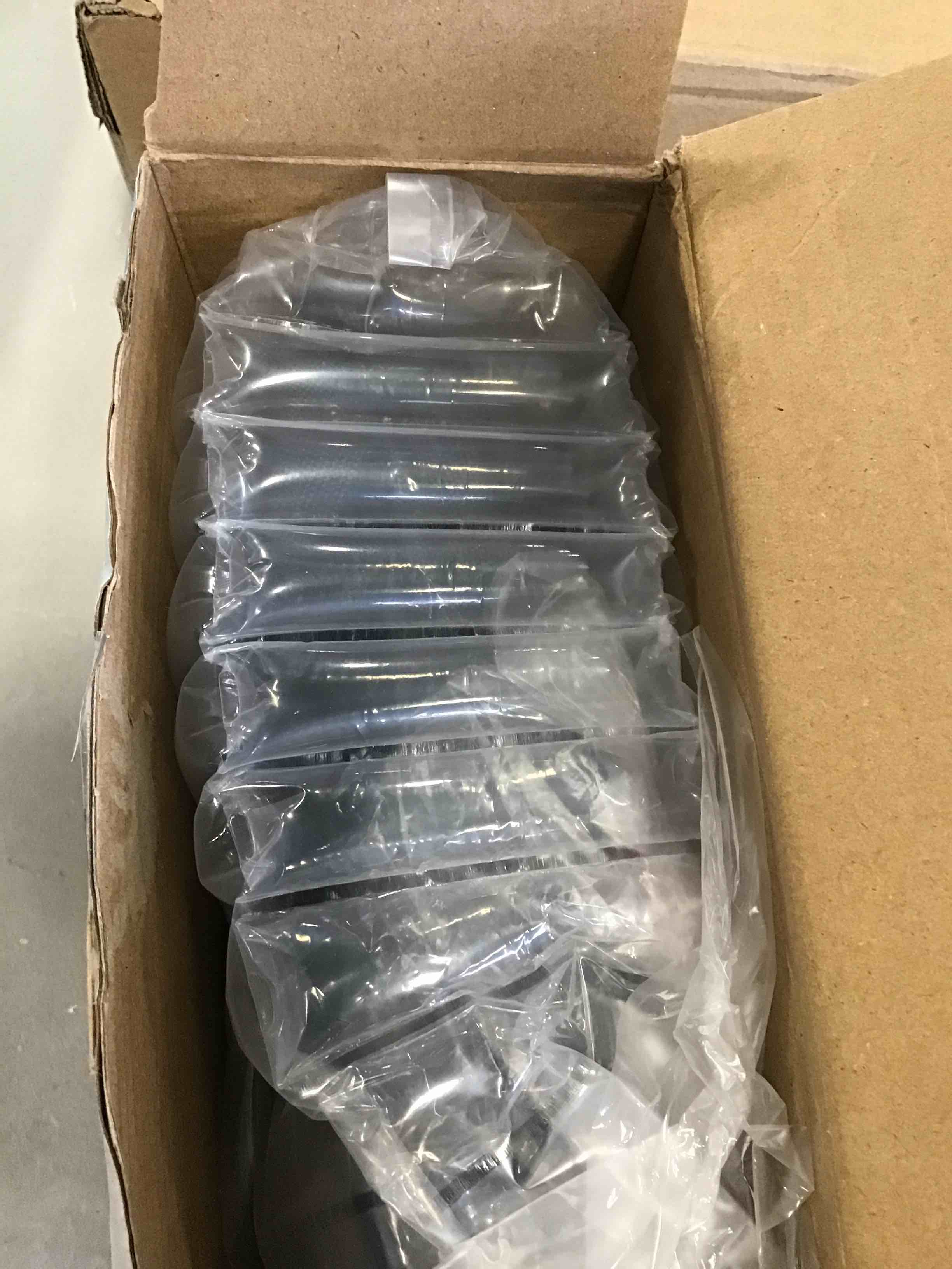 https://s3.amazonaws.com/lotting-images-prod/bidfta/YEL6597072_1716319649433.jpeg