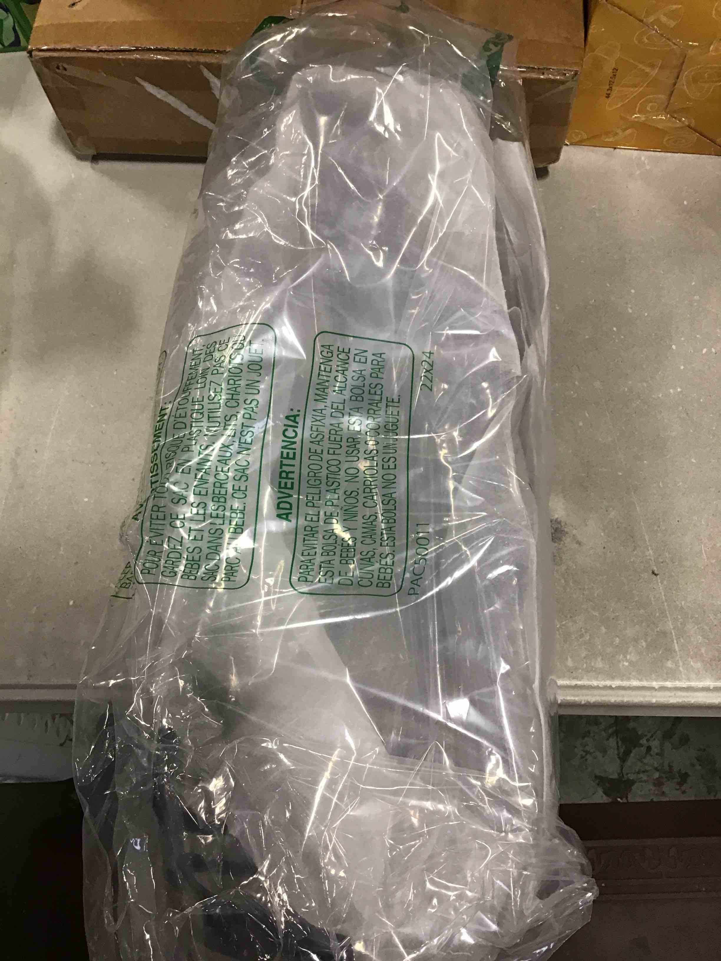 https://s3.amazonaws.com/lotting-images-prod/bidfta/YEL6597224_1716384625071.jpeg