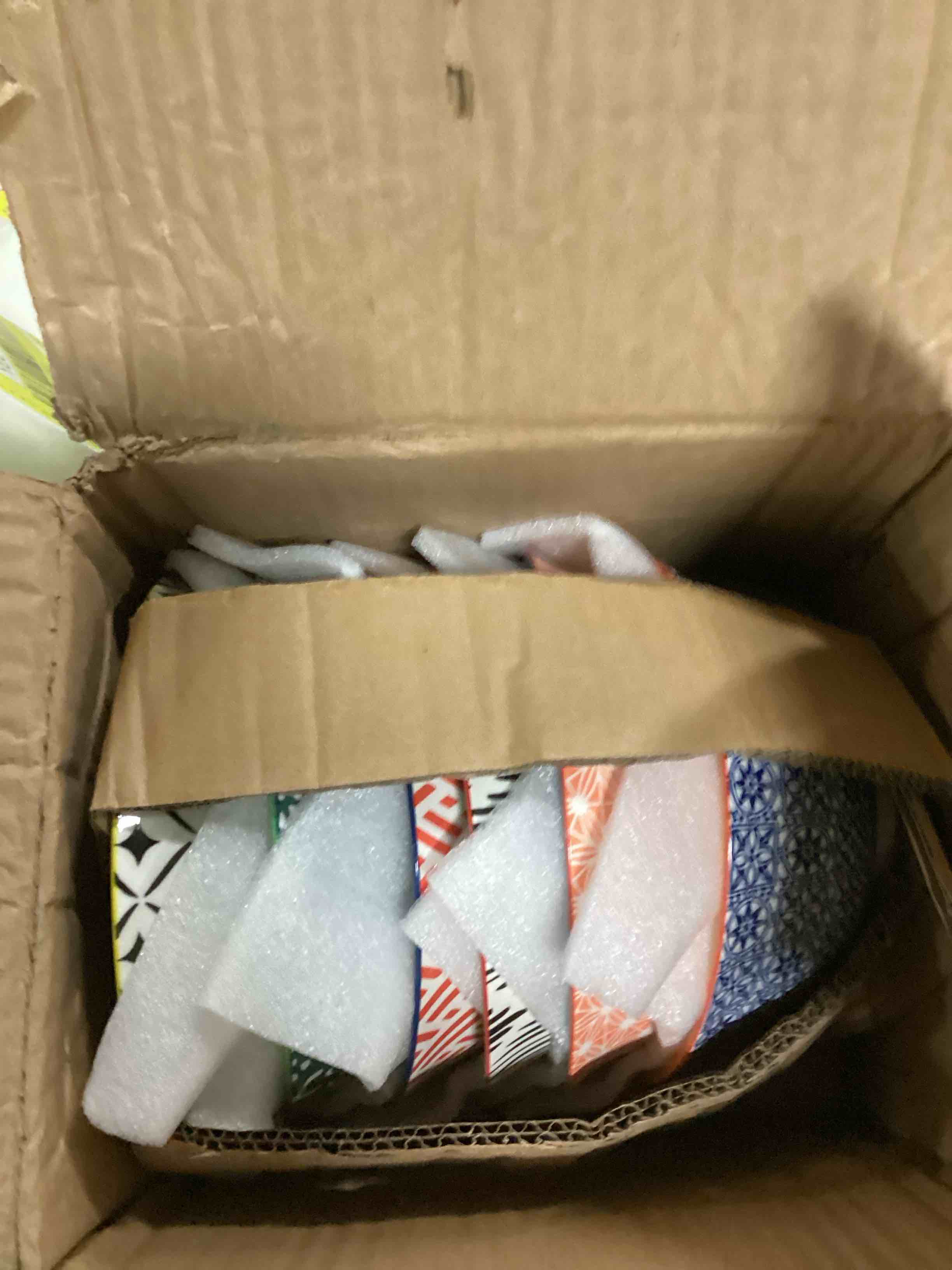 https://s3.amazonaws.com/lotting-images-prod/bidfta/YEL6597521_1716233765511.jpeg