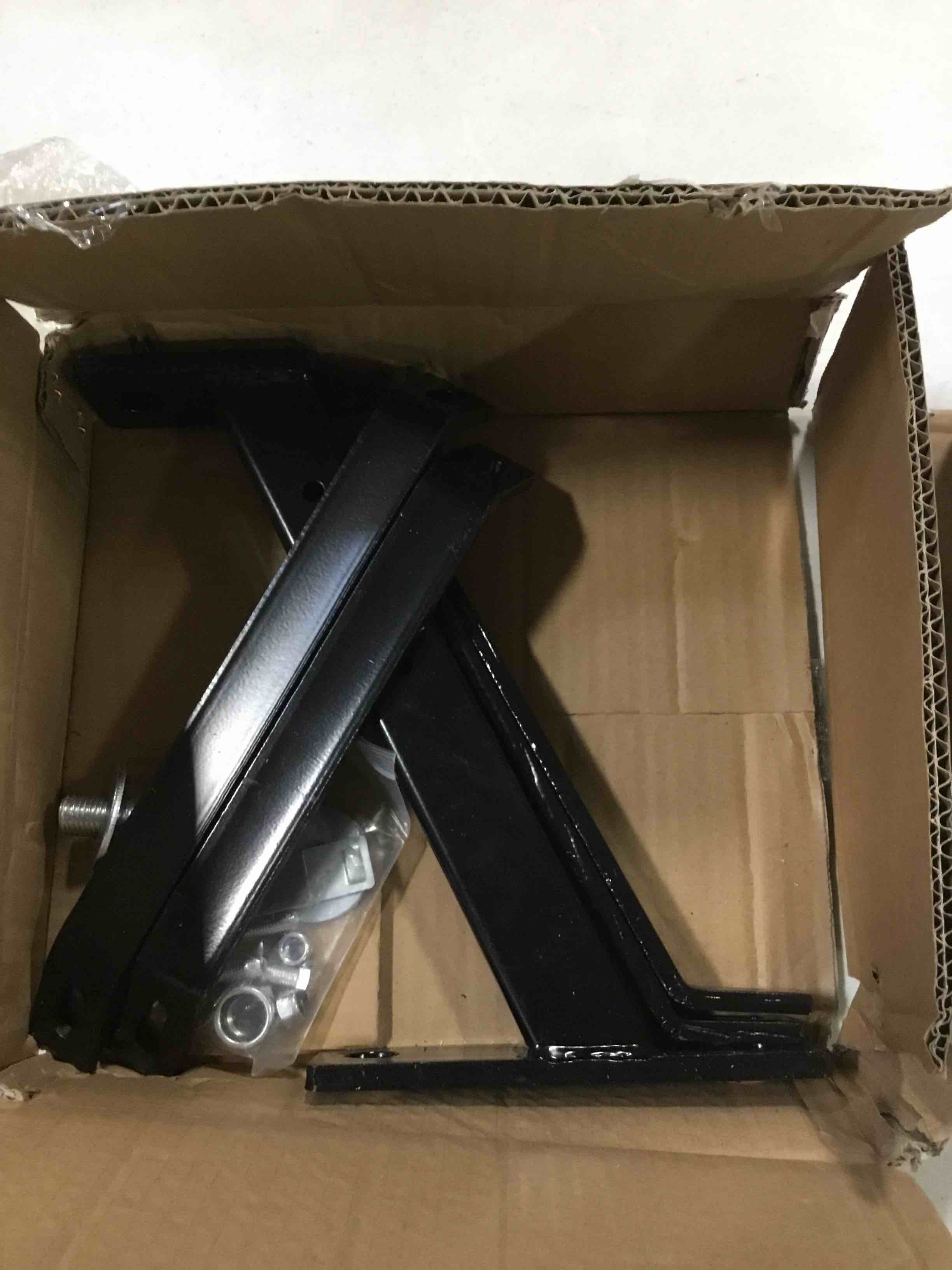 https://s3.amazonaws.com/lotting-images-prod/bidfta/YEL6597758_1716385255407.jpeg