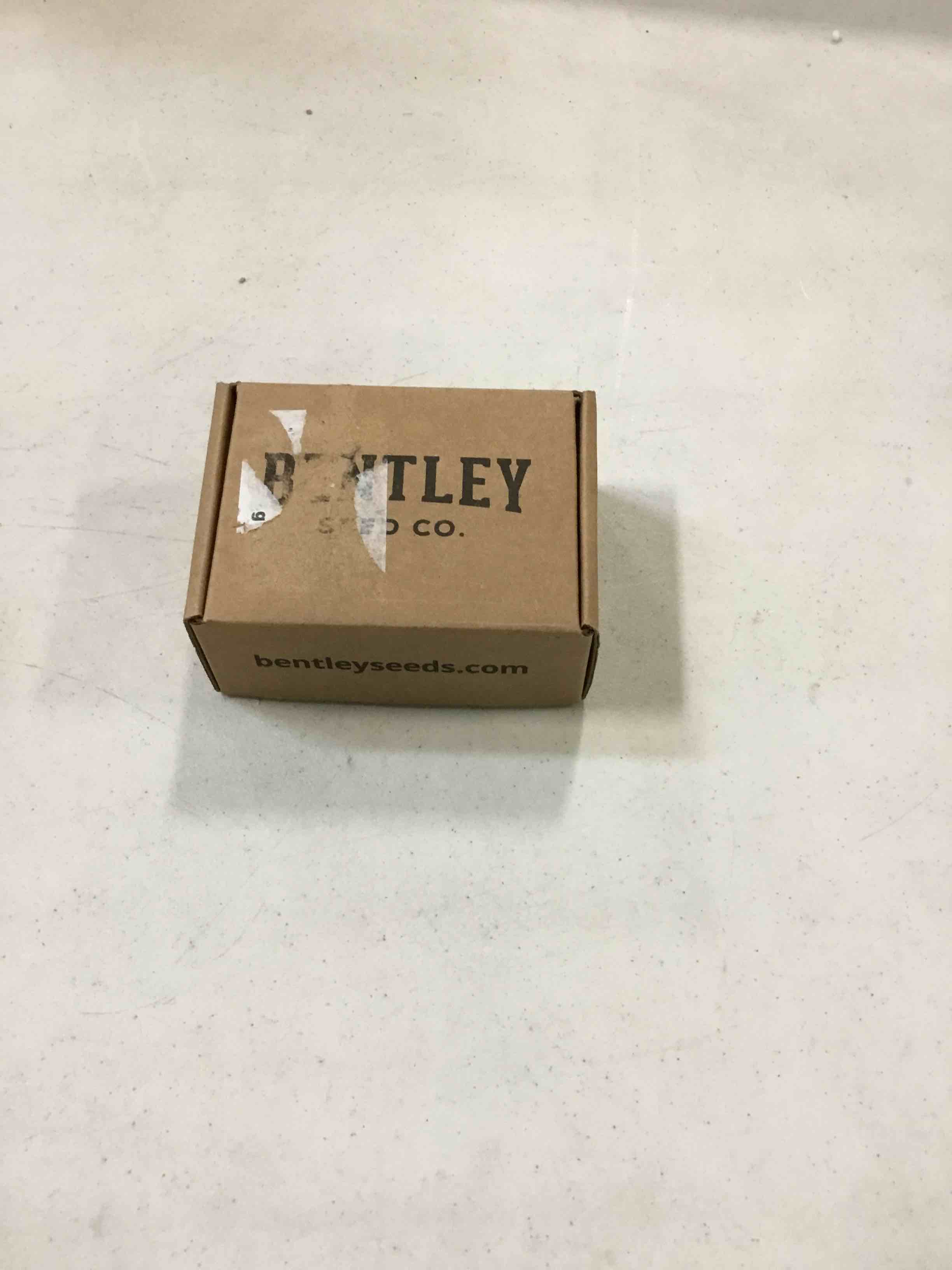 https://s3.amazonaws.com/lotting-images-prod/bidfta/YEL6597784_1716390744825.jpeg