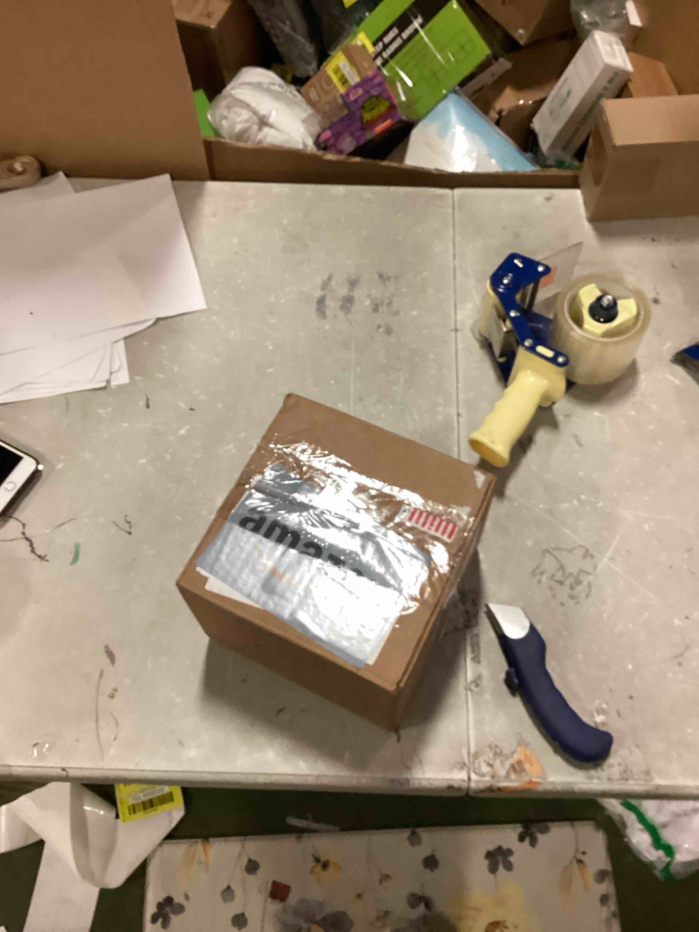 https://s3.amazonaws.com/lotting-images-prod/bidfta/YEL6598280_1716555208636.jpeg