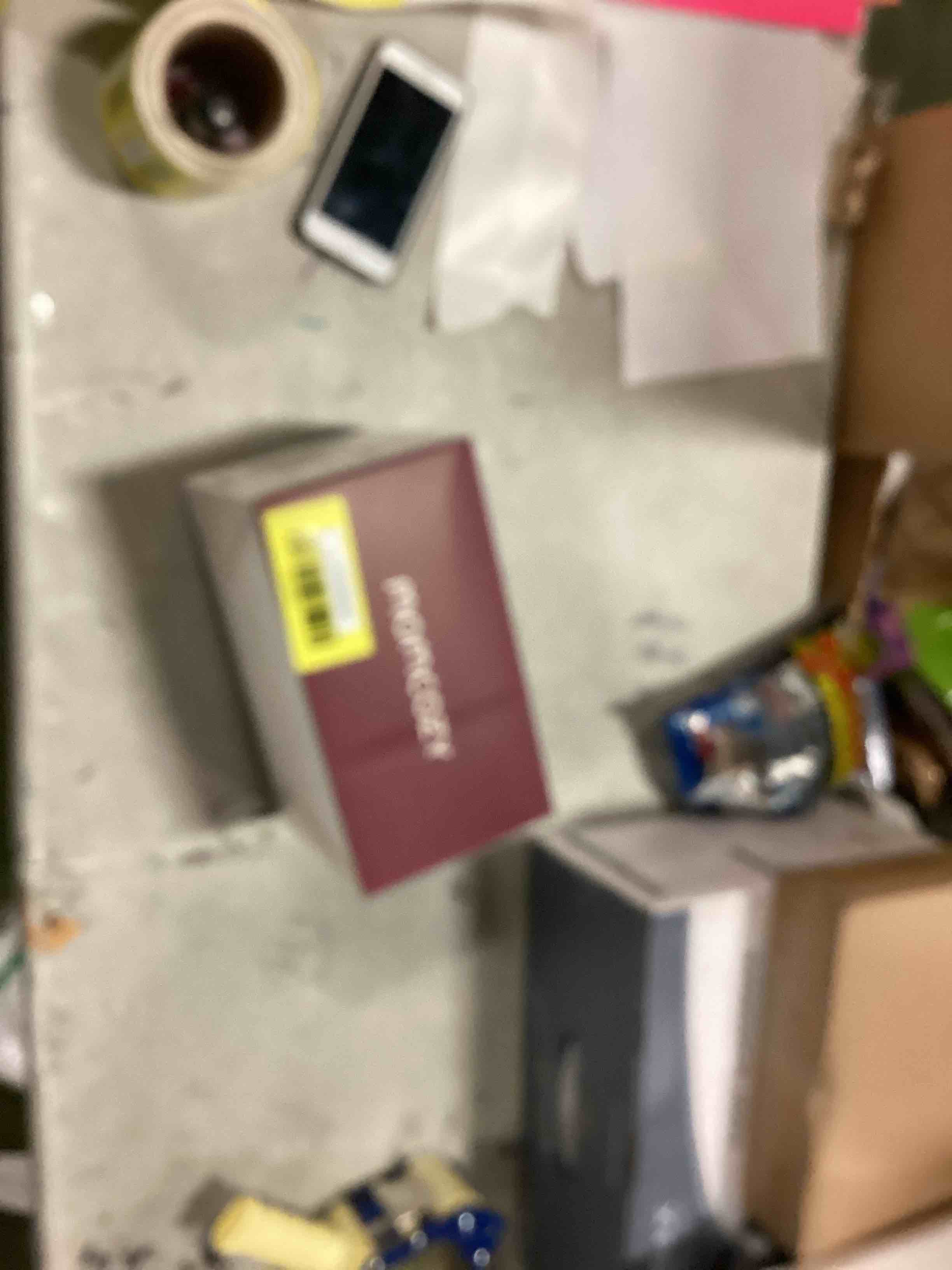 https://s3.amazonaws.com/lotting-images-prod/bidfta/YEL6598291_1716556100025.jpeg