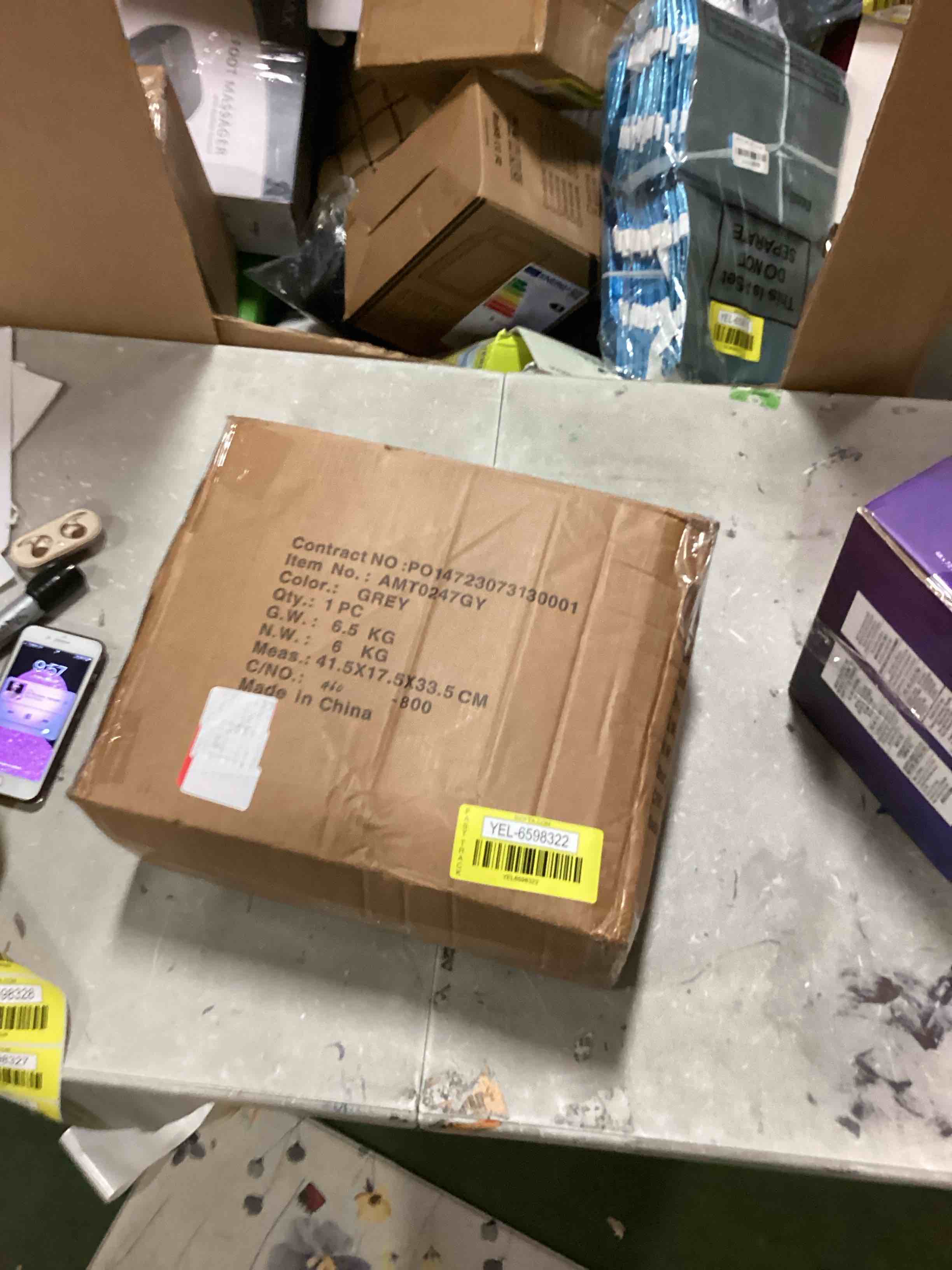 https://s3.amazonaws.com/lotting-images-prod/bidfta/YEL6598322_1716559055391.jpeg