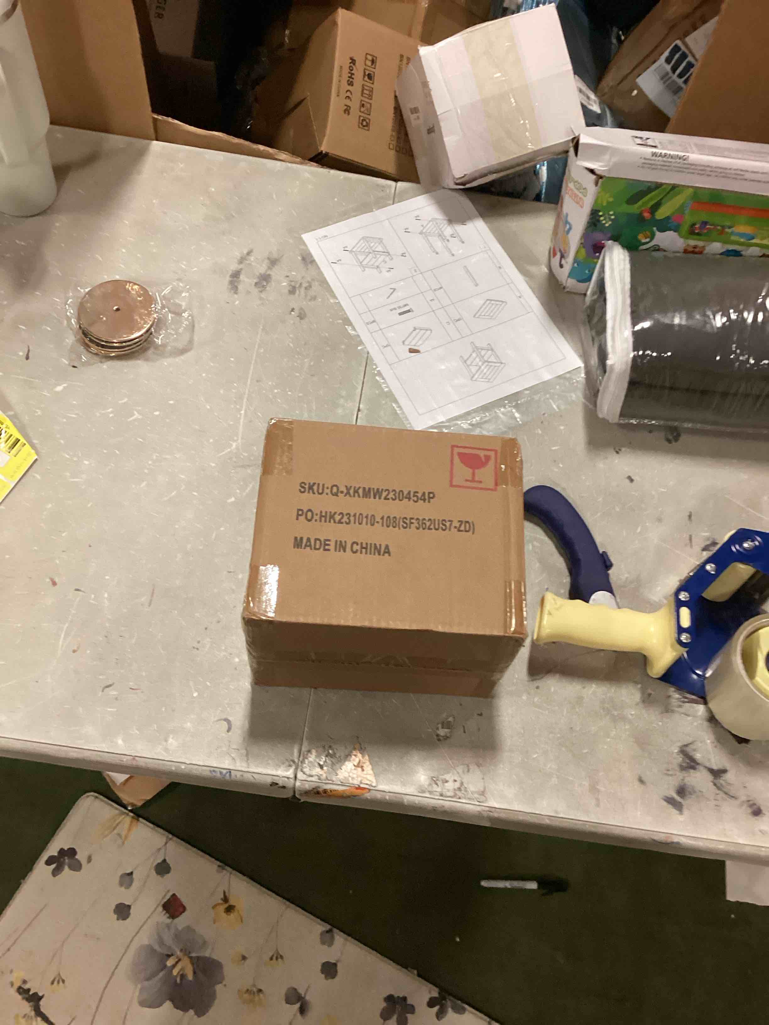 https://s3.amazonaws.com/lotting-images-prod/bidfta/YEL6598337_1716561507727.jpeg