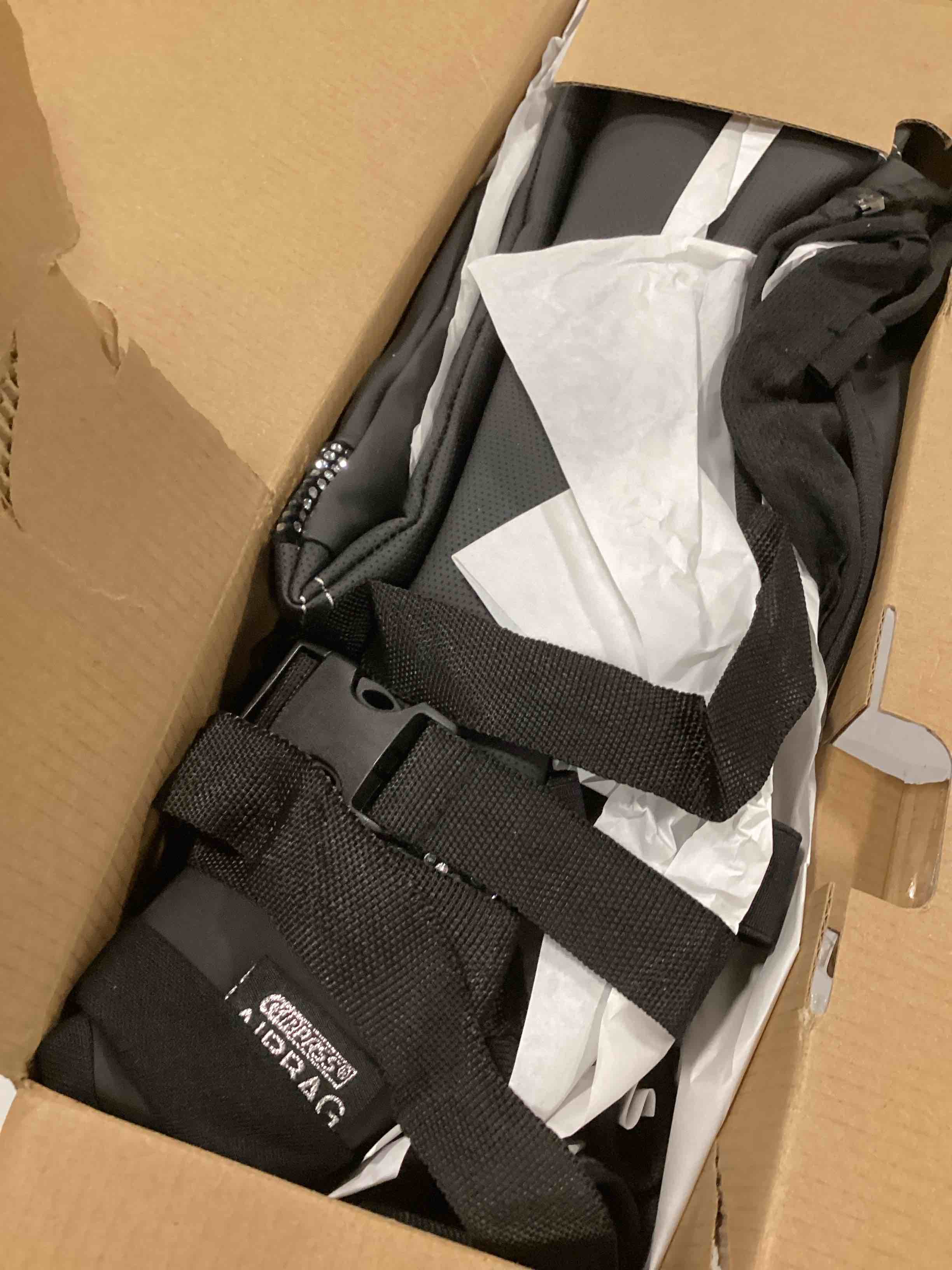 https://s3.amazonaws.com/lotting-images-prod/bidfta/YEL6599328_1716292036950.jpeg