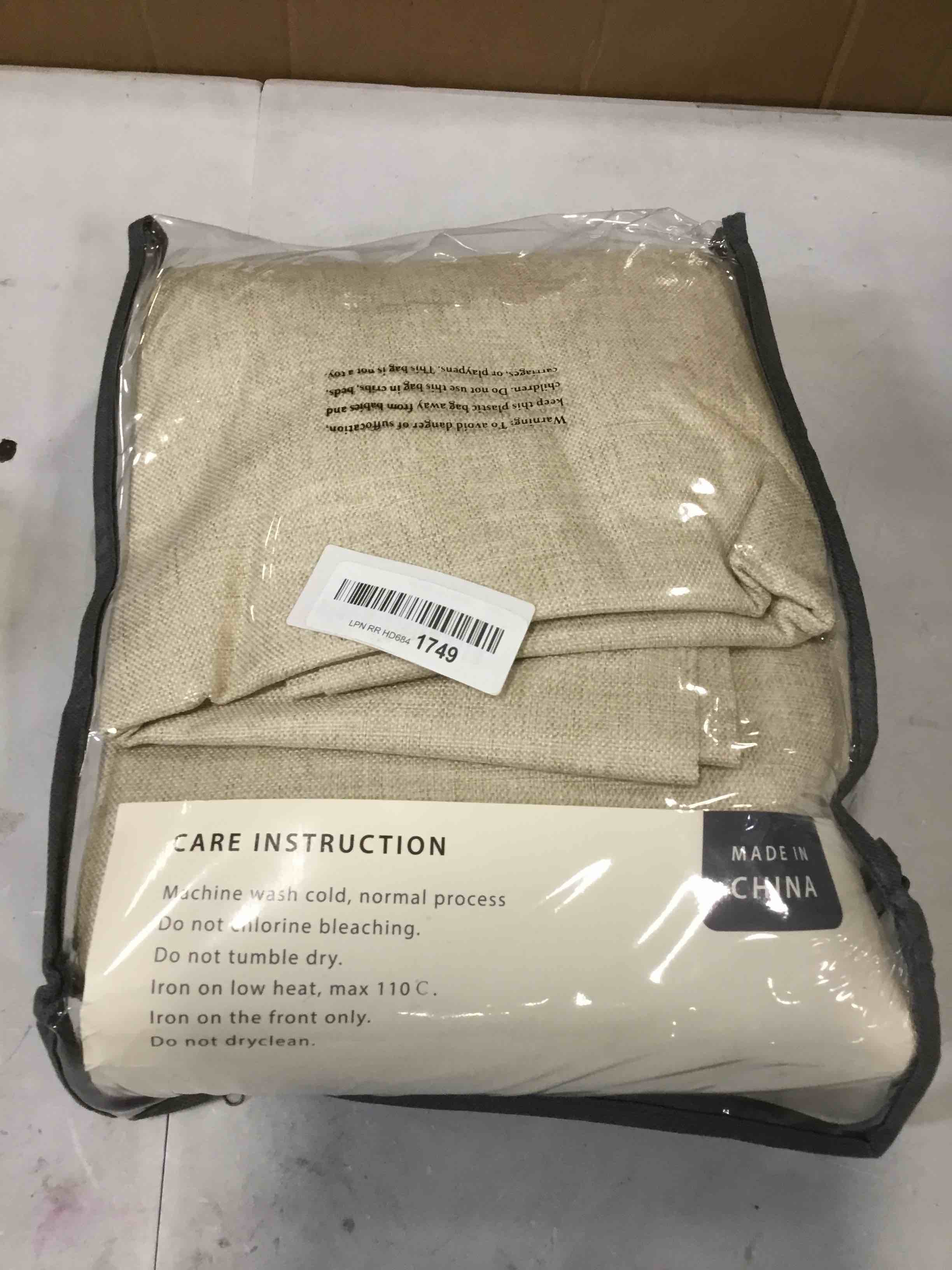 https://s3.amazonaws.com/lotting-images-prod/bidfta/YEL6600331_1717088502174.jpeg