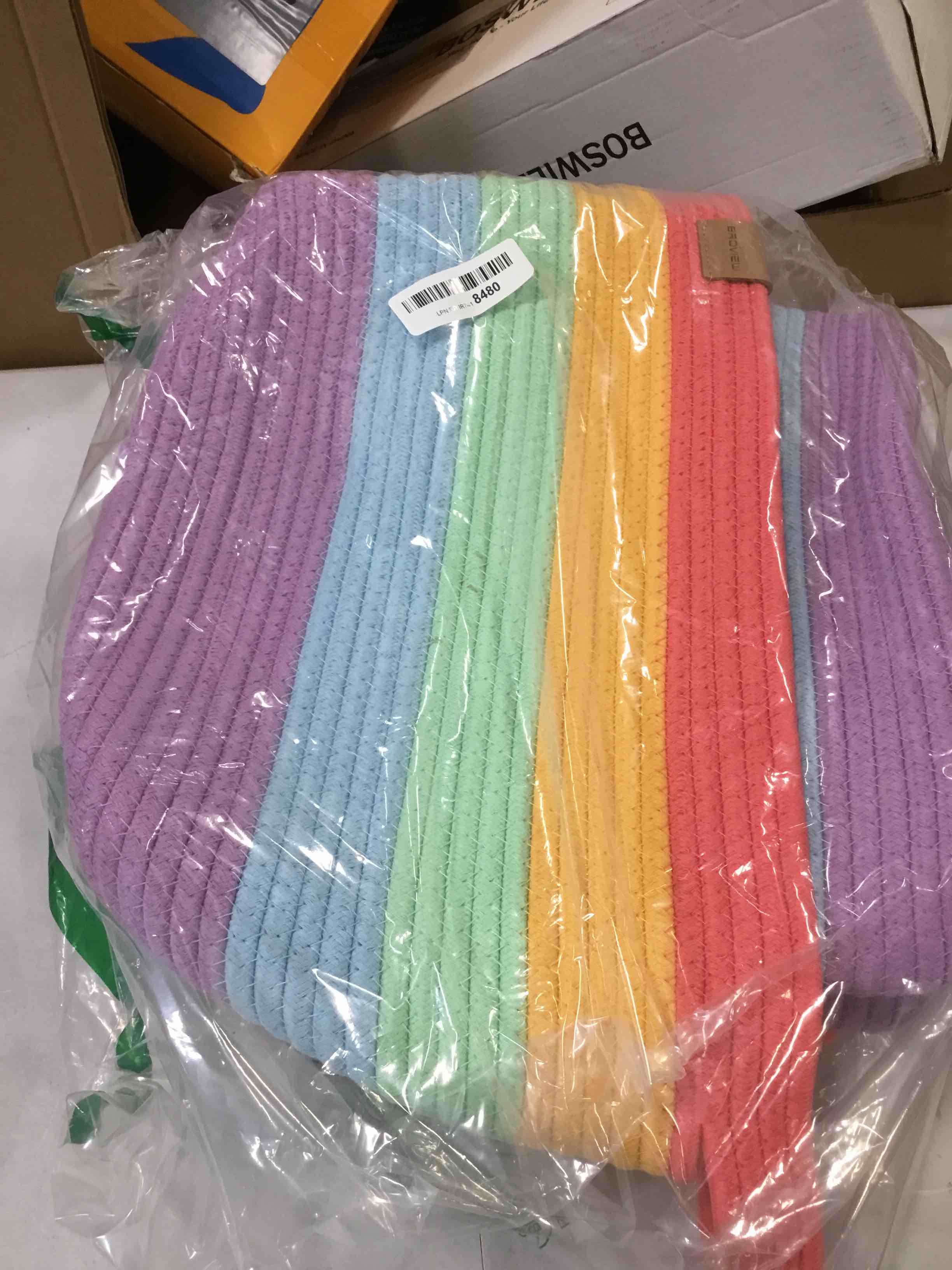 https://s3.amazonaws.com/lotting-images-prod/bidfta/YEL6600375_1717091665205.jpeg