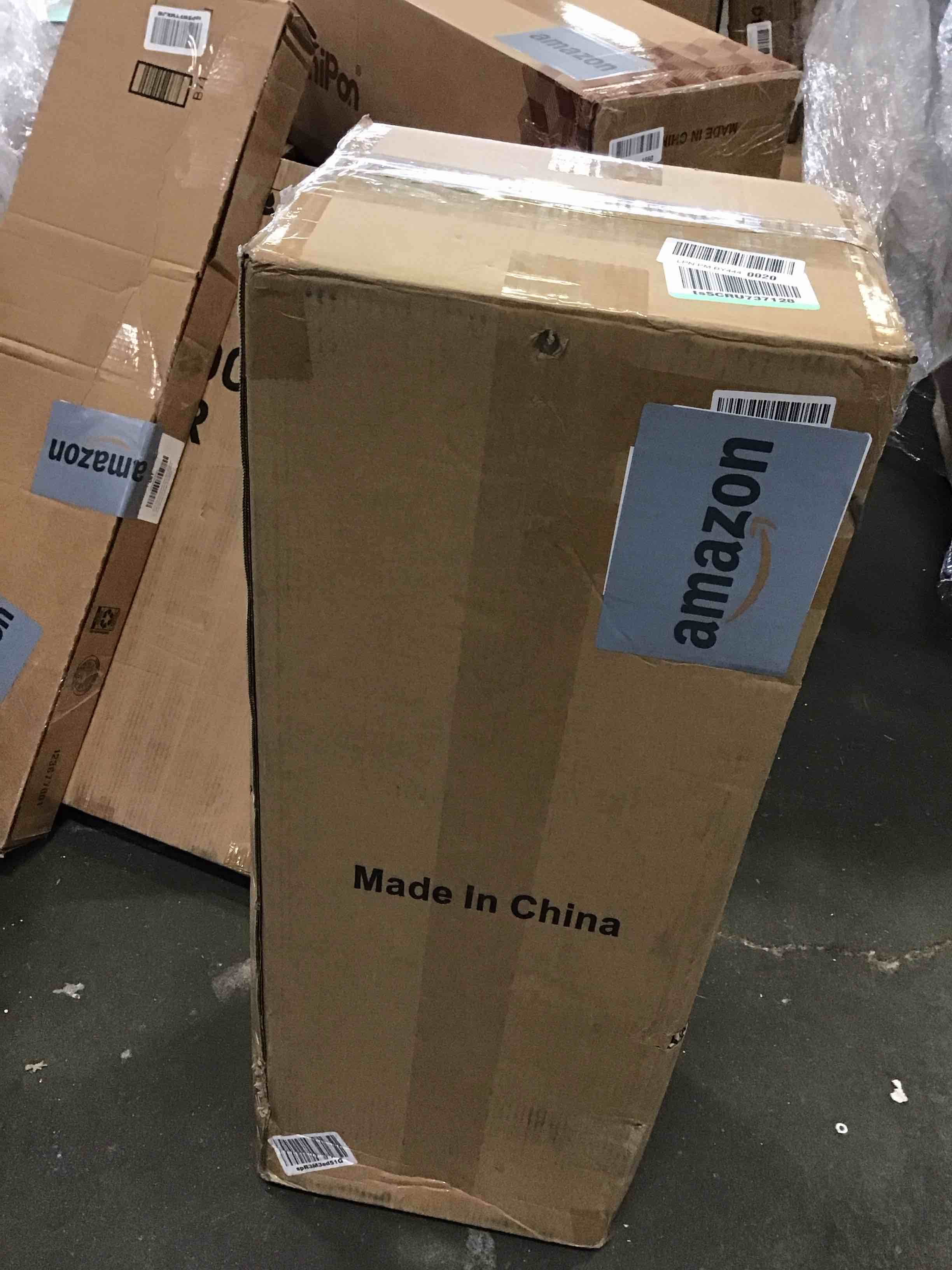 https://s3.amazonaws.com/lotting-images-prod/bidfta/YEL6600812_1716220855284.jpeg