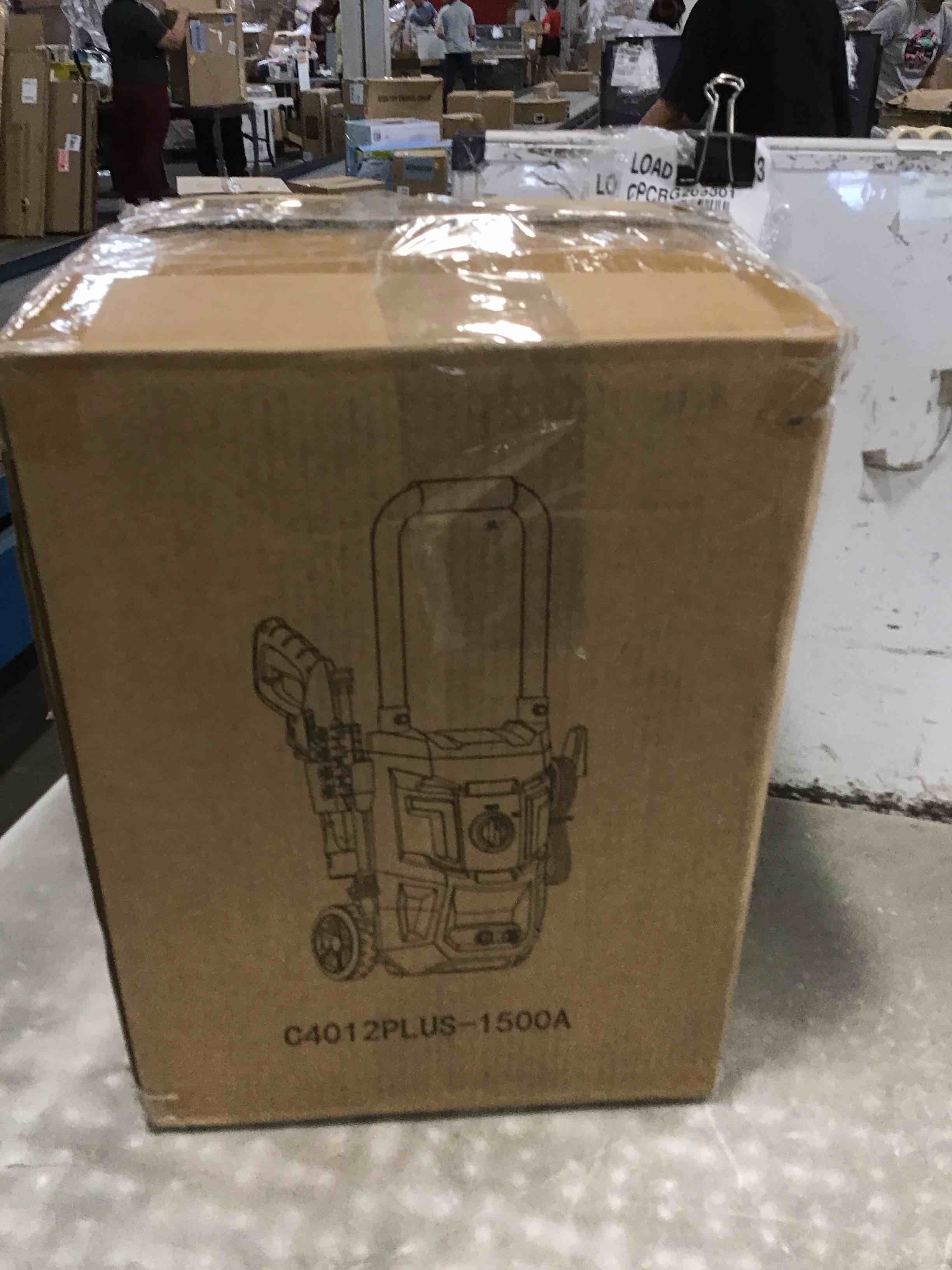 https://s3.amazonaws.com/lotting-images-prod/bidfta/YEL6600840_1716226506052.jpeg