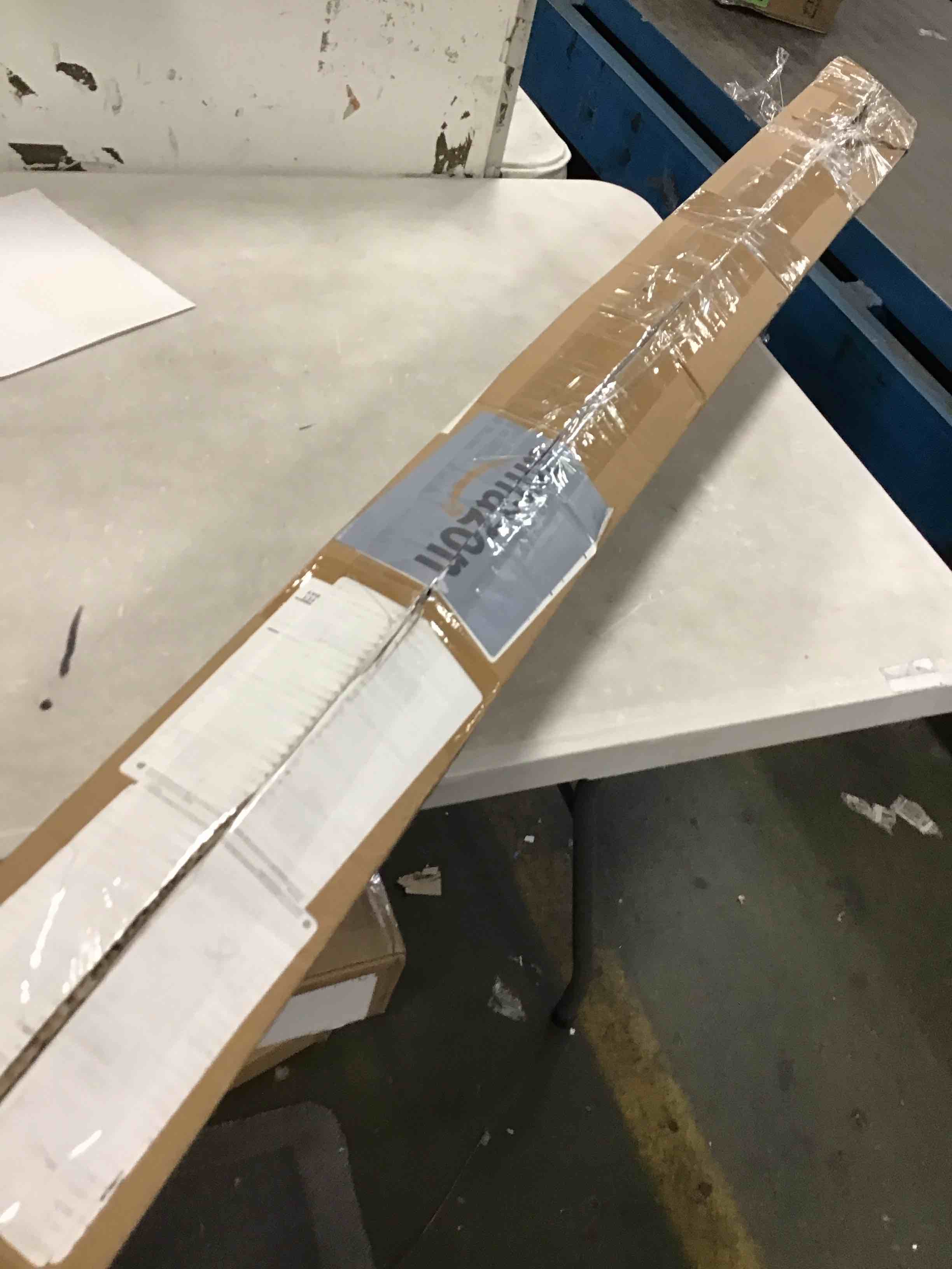 https://s3.amazonaws.com/lotting-images-prod/bidfta/YEL6601458_1716481427666.jpeg