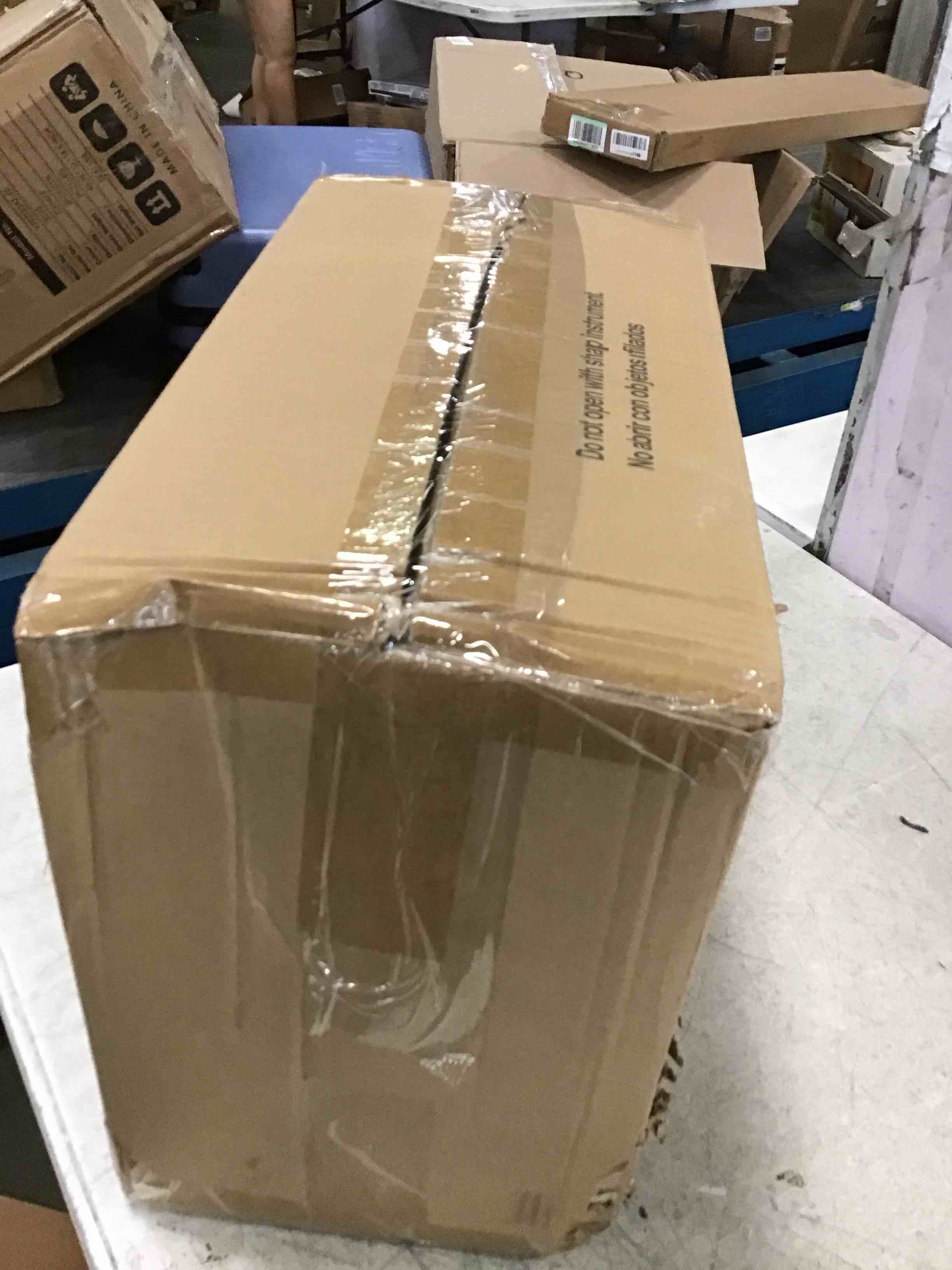 https://s3.amazonaws.com/lotting-images-prod/bidfta/YEL6601660_1716562636743.jpeg