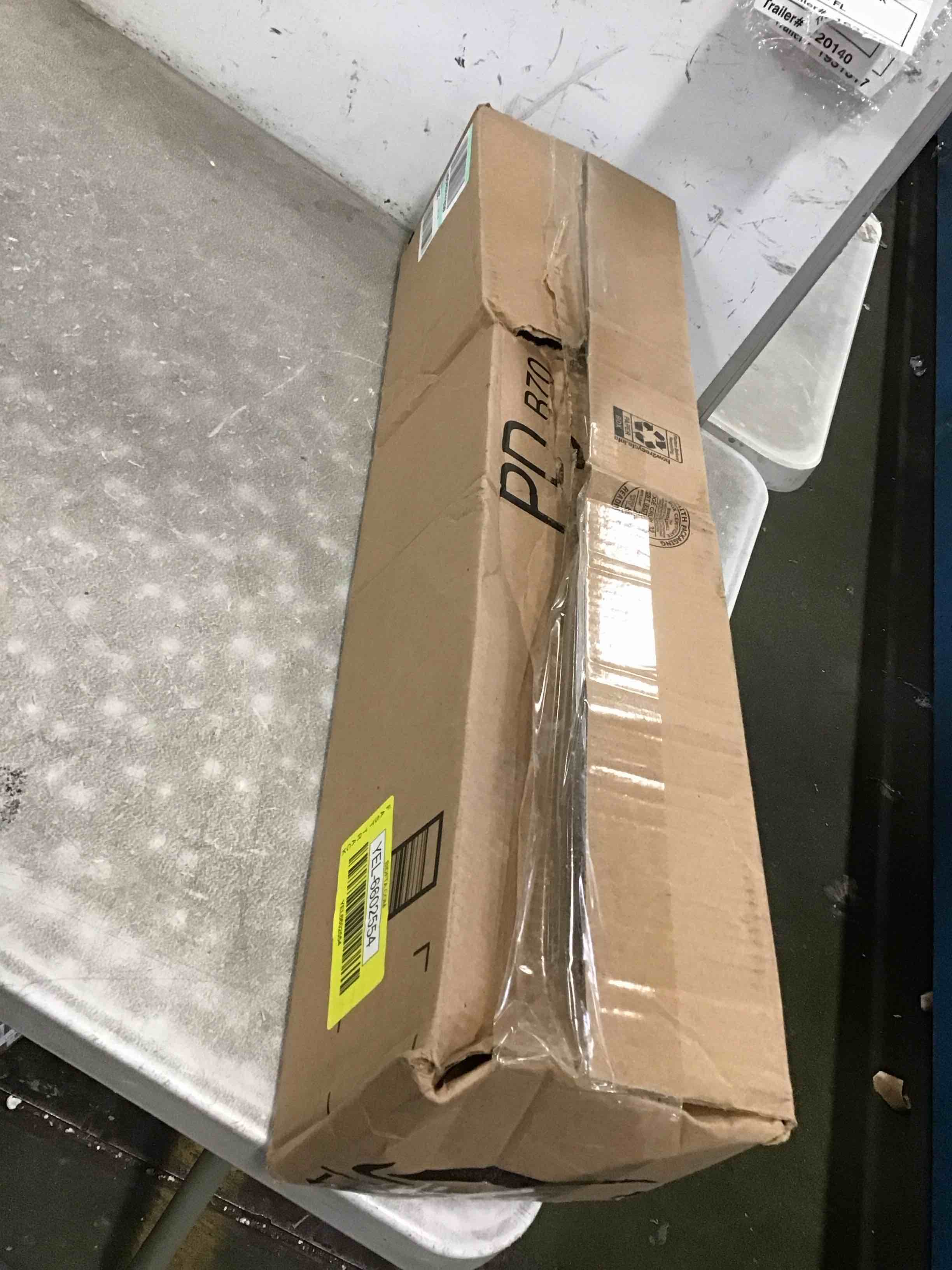 https://s3.amazonaws.com/lotting-images-prod/bidfta/YEL6602554_1716046566037.jpeg