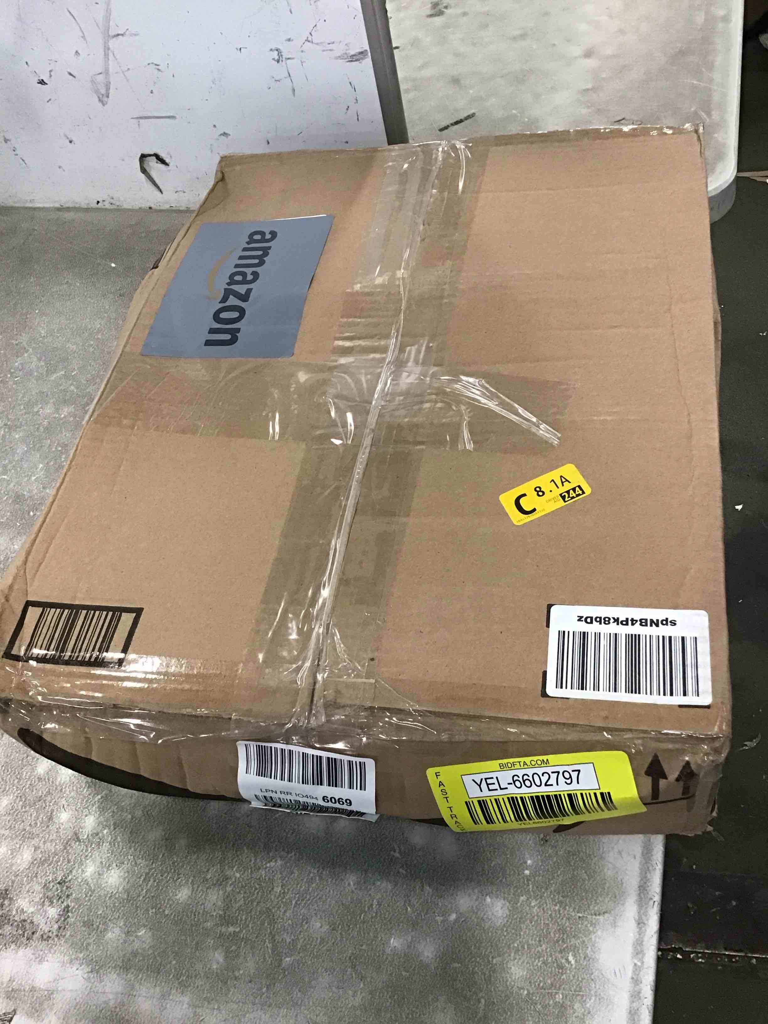https://s3.amazonaws.com/lotting-images-prod/bidfta/YEL6602797_1716226975934.jpeg