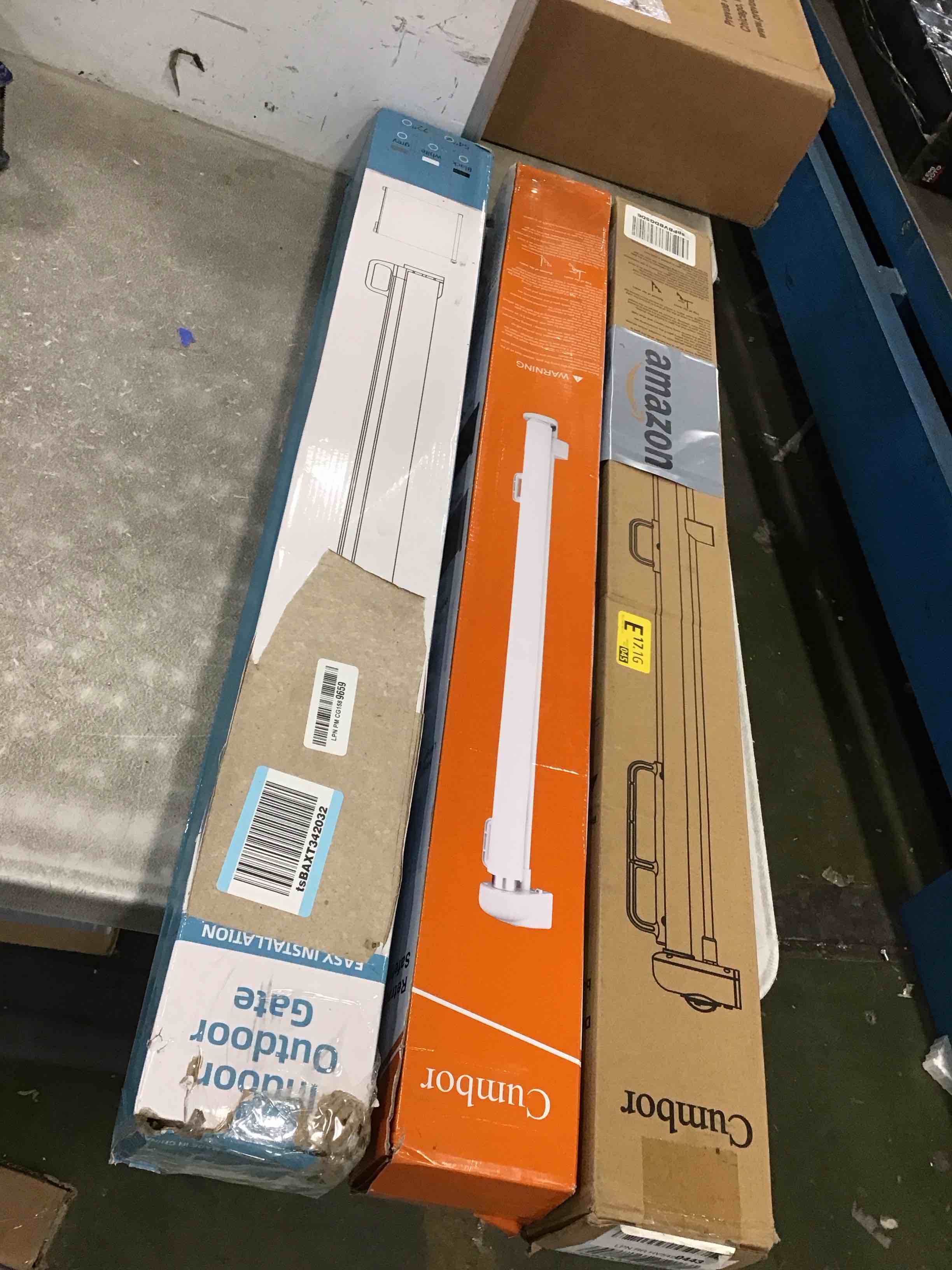 https://s3.amazonaws.com/lotting-images-prod/bidfta/YEL6602831_1716230966421.jpeg