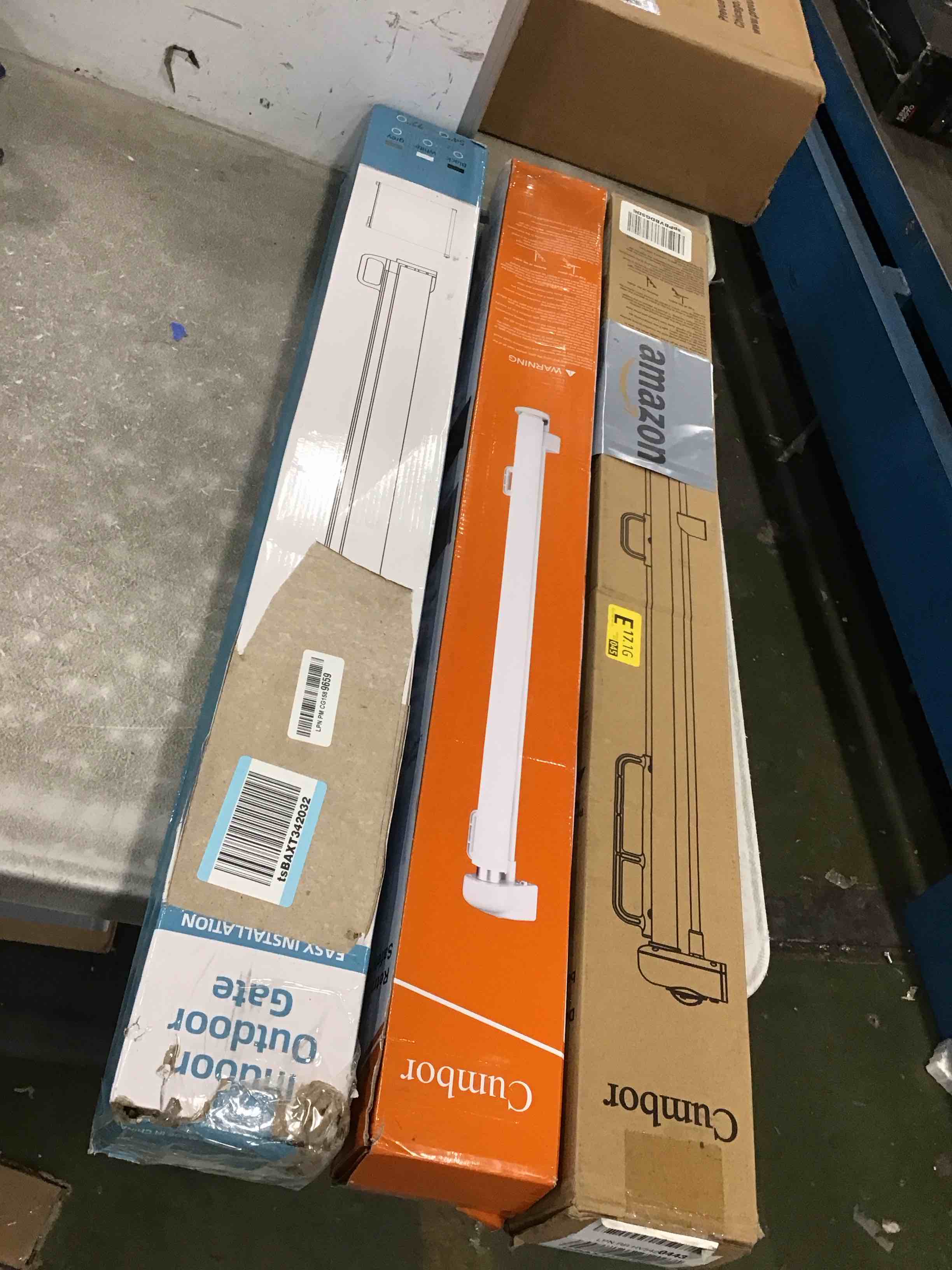 https://s3.amazonaws.com/lotting-images-prod/bidfta/YEL6602831_1716230967551.jpeg