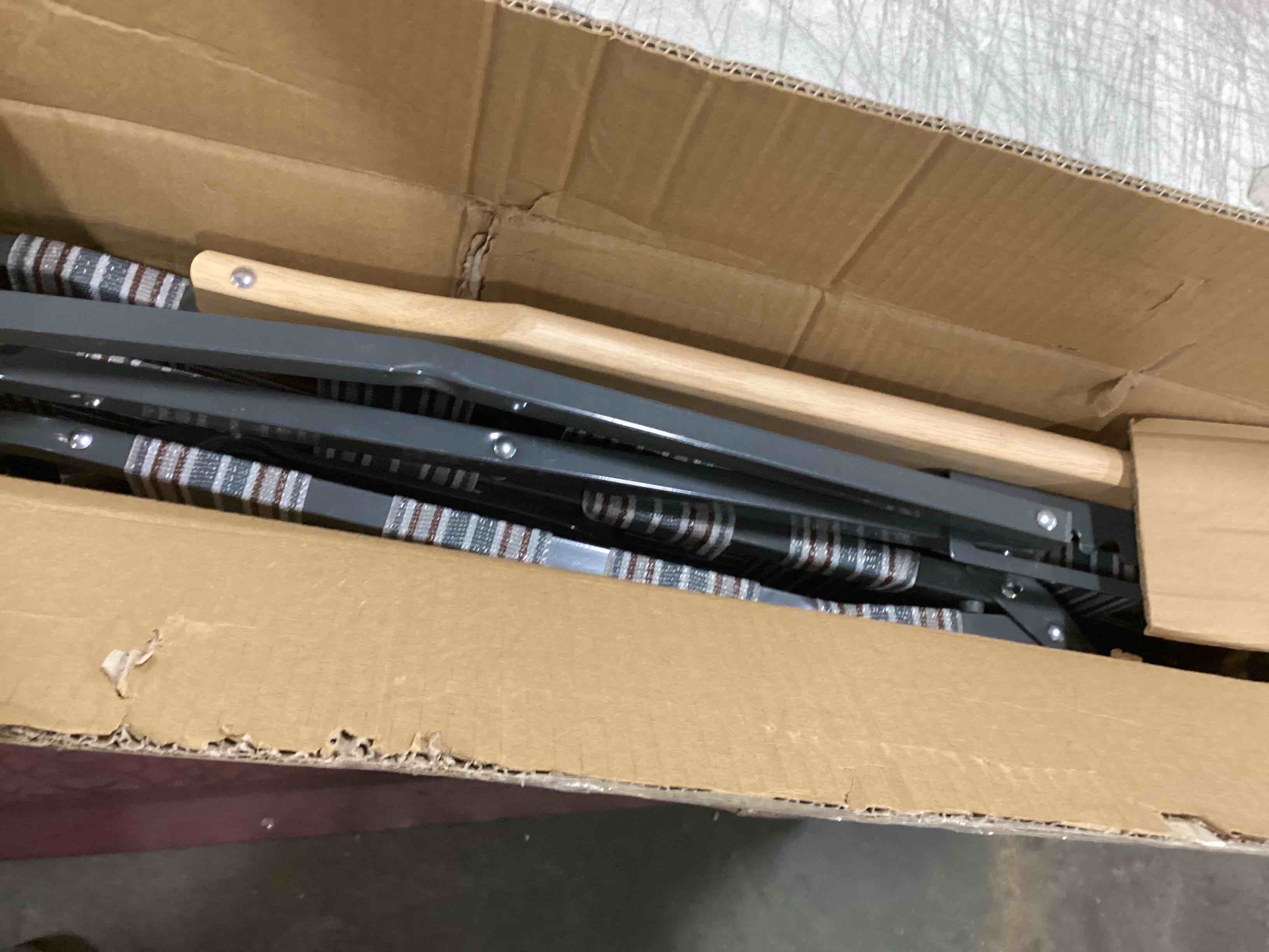 https://s3.amazonaws.com/lotting-images-prod/bidfta/YEL6603397_1716553727751.jpeg
