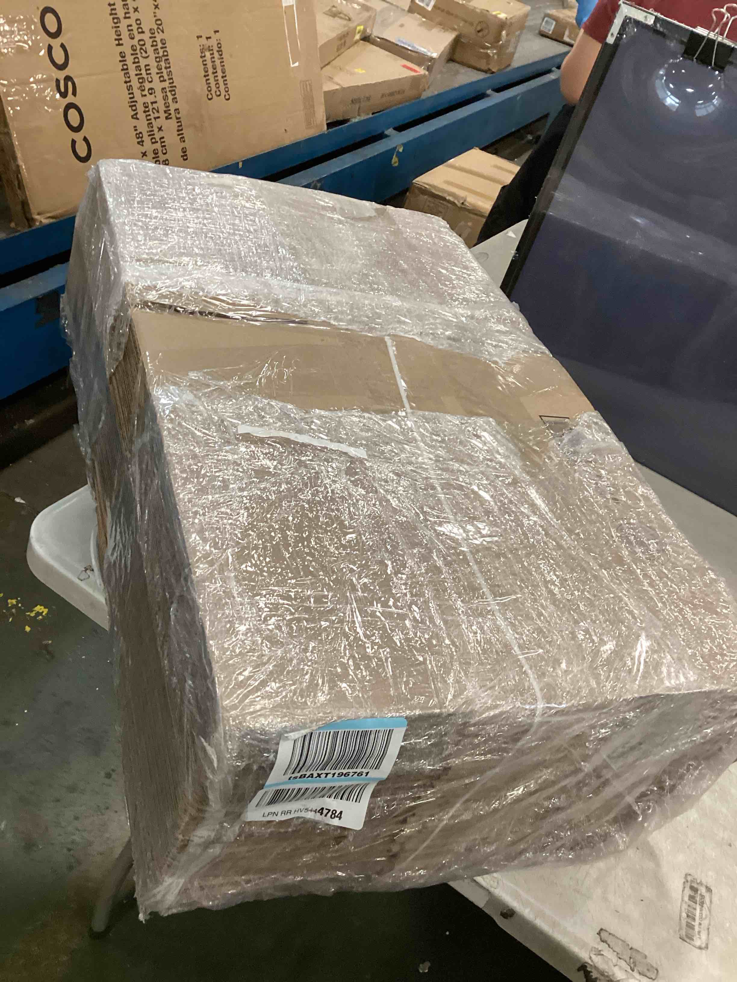 https://s3.amazonaws.com/lotting-images-prod/bidfta/YEL6603453_1715701518615.jpeg