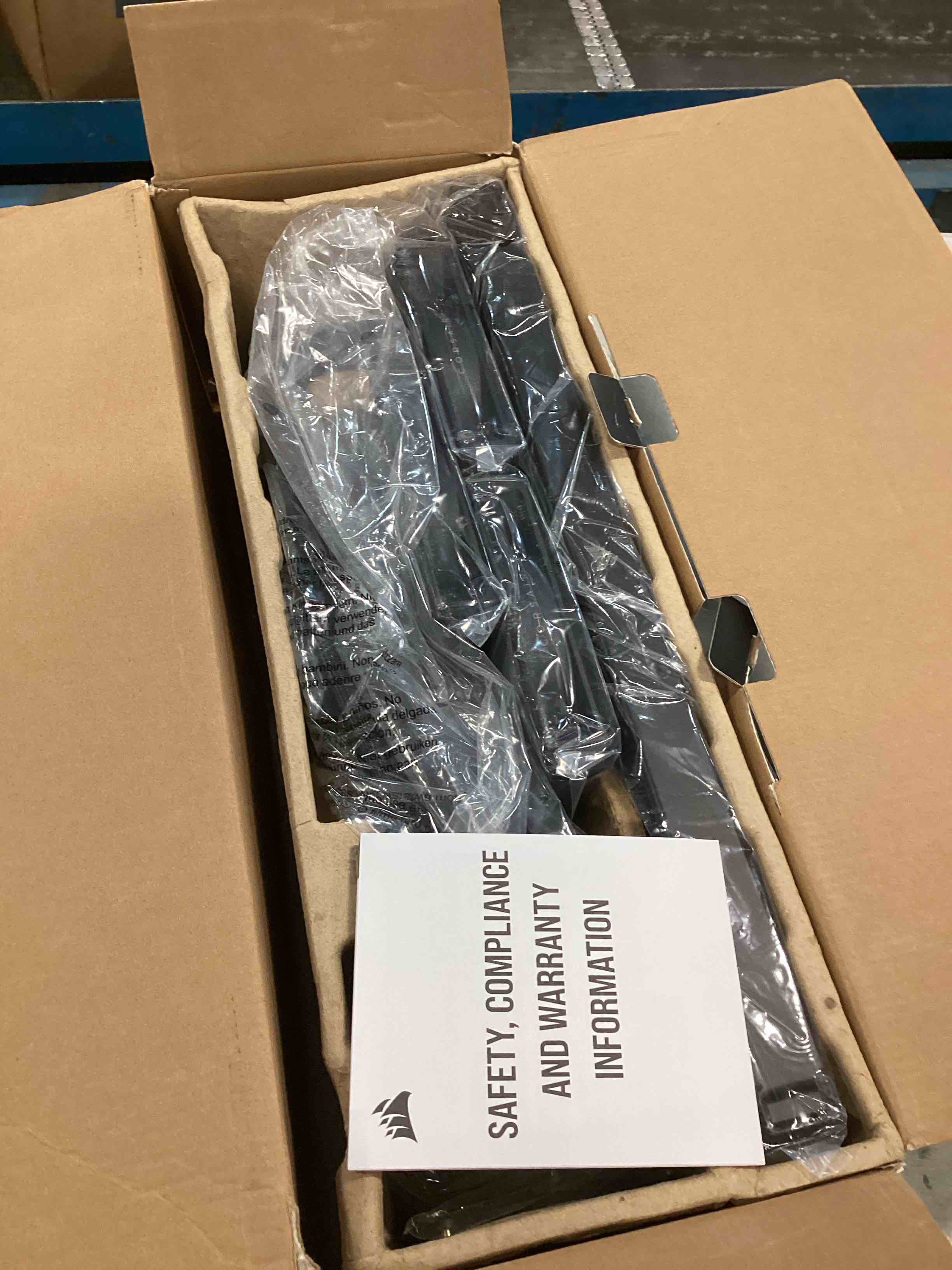 https://s3.amazonaws.com/lotting-images-prod/bidfta/YEL6603495_1715707943924.jpeg