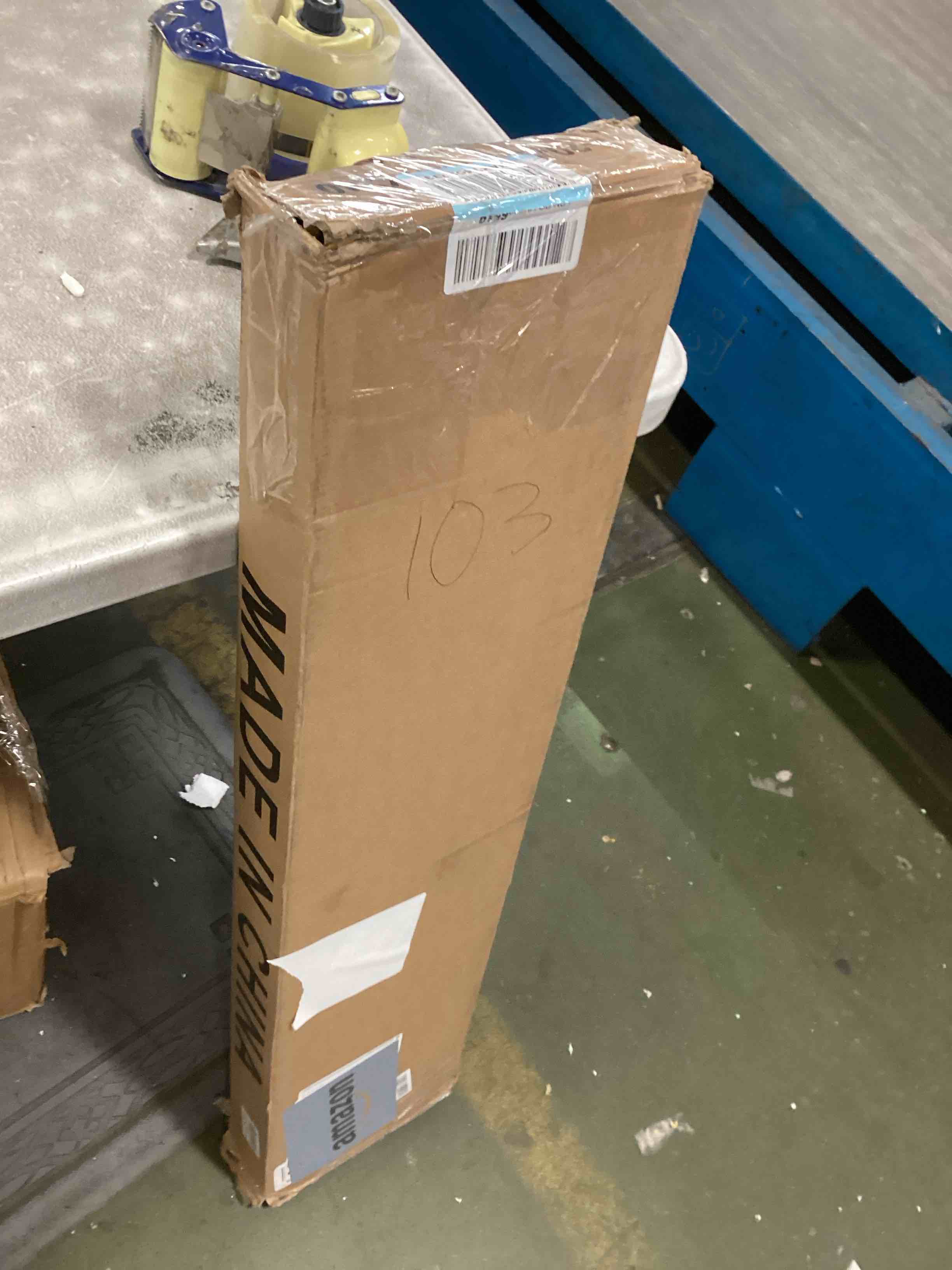 https://s3.amazonaws.com/lotting-images-prod/bidfta/YEL6604566_1716120321531.jpeg