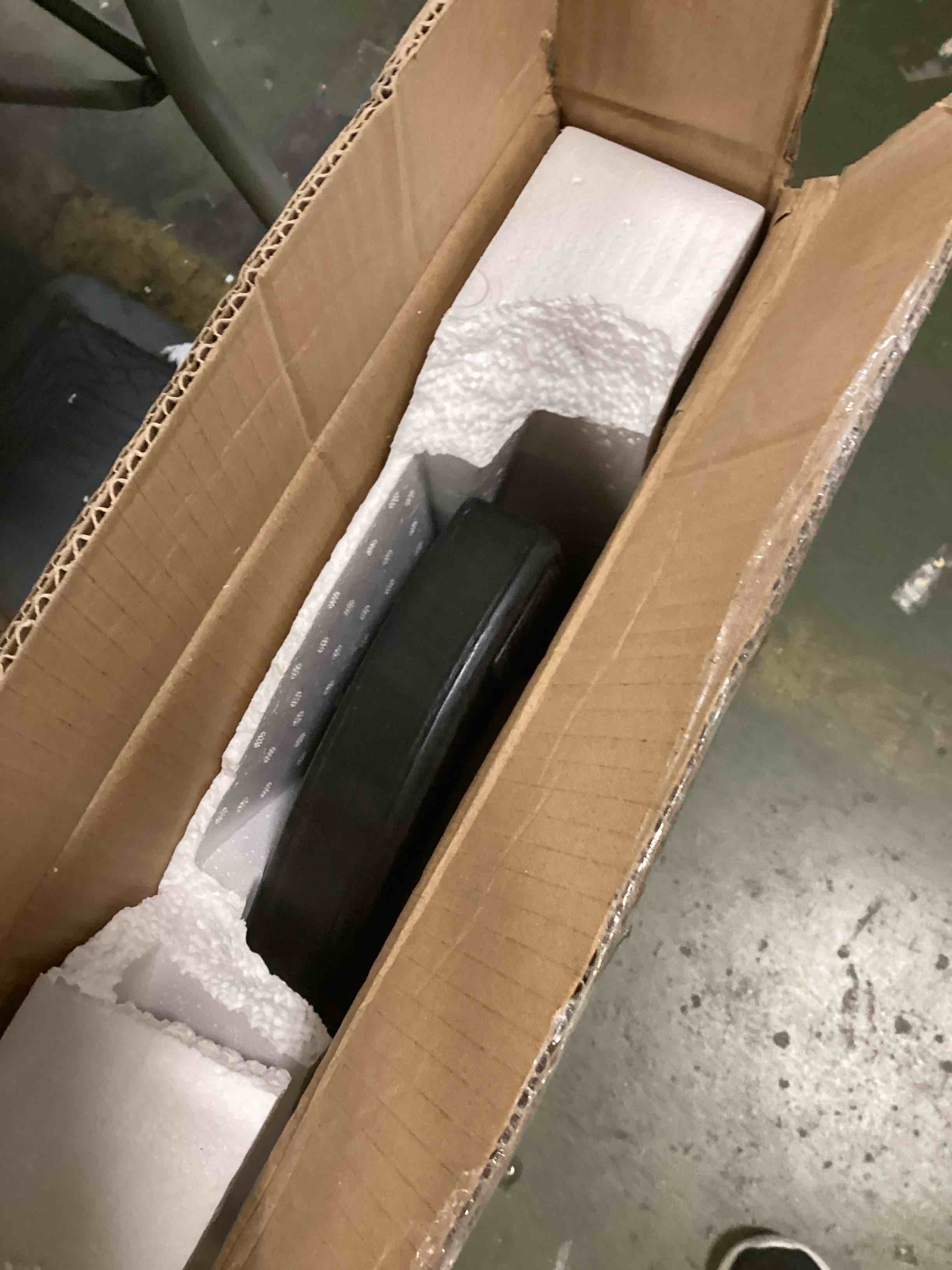 https://s3.amazonaws.com/lotting-images-prod/bidfta/YEL6604585_1716122009148.jpeg