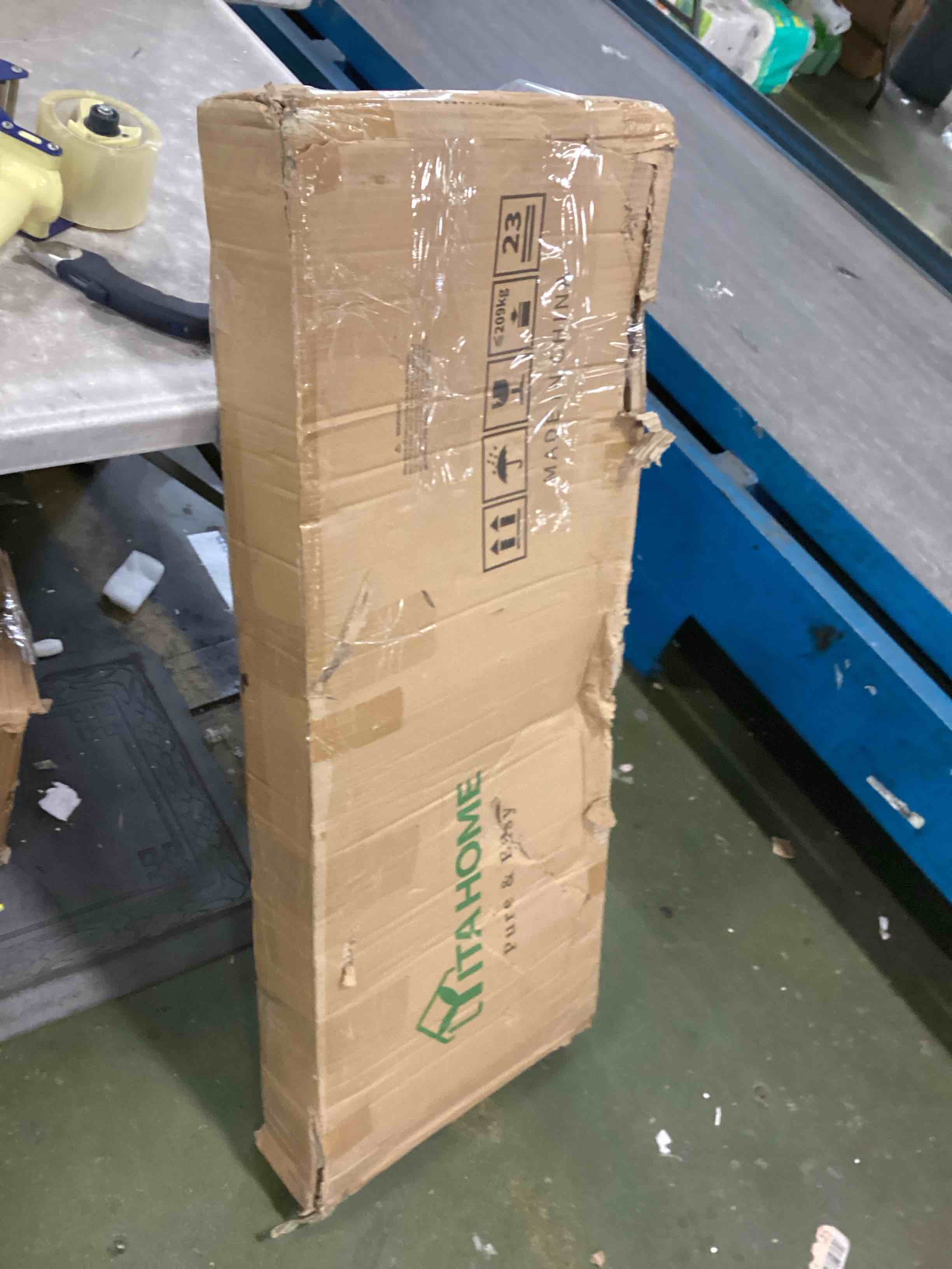 https://s3.amazonaws.com/lotting-images-prod/bidfta/YEL6604728_1716138694856.jpeg