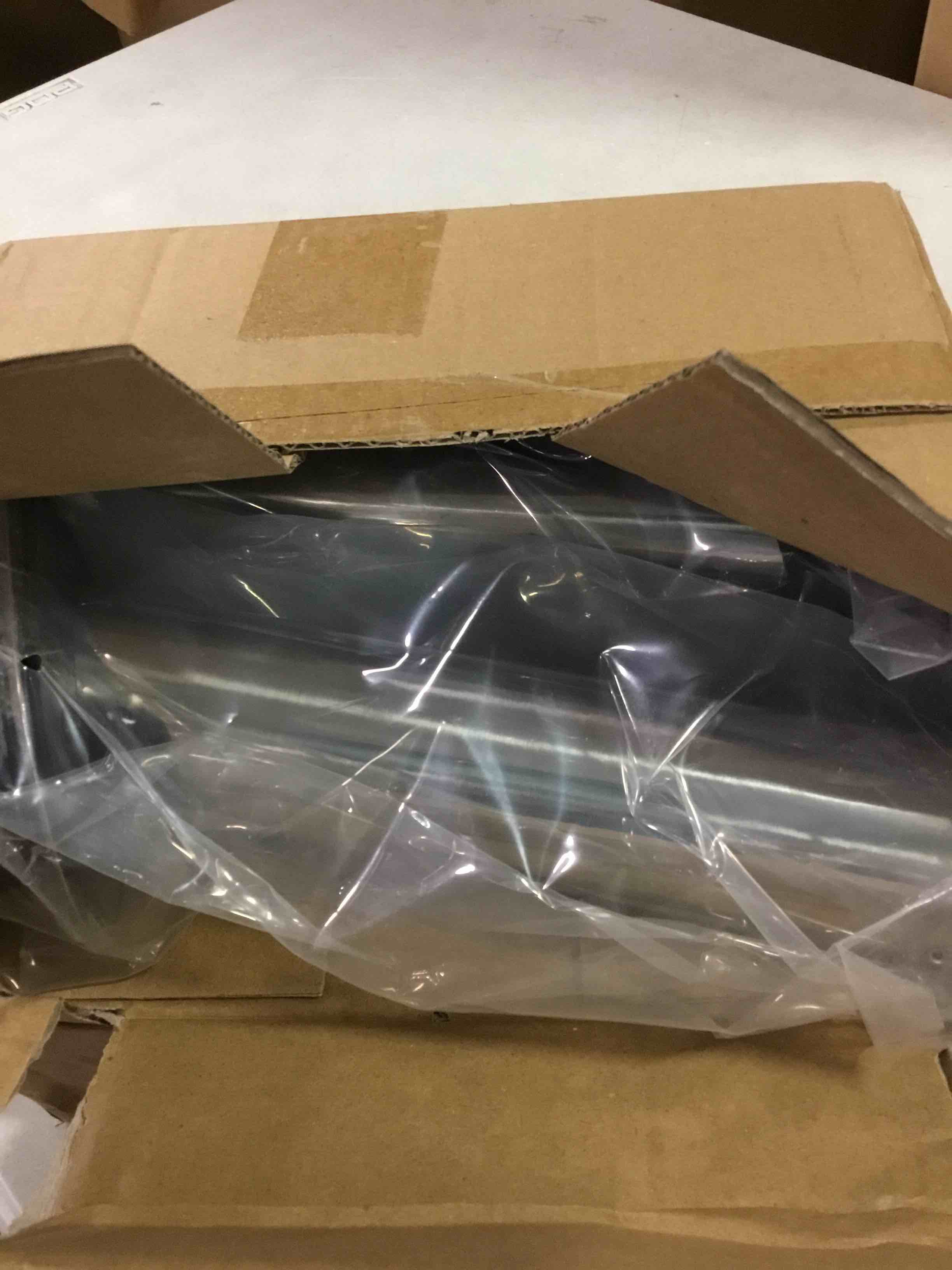 https://s3.amazonaws.com/lotting-images-prod/bidfta/YEL6605560_1716571122241.jpeg