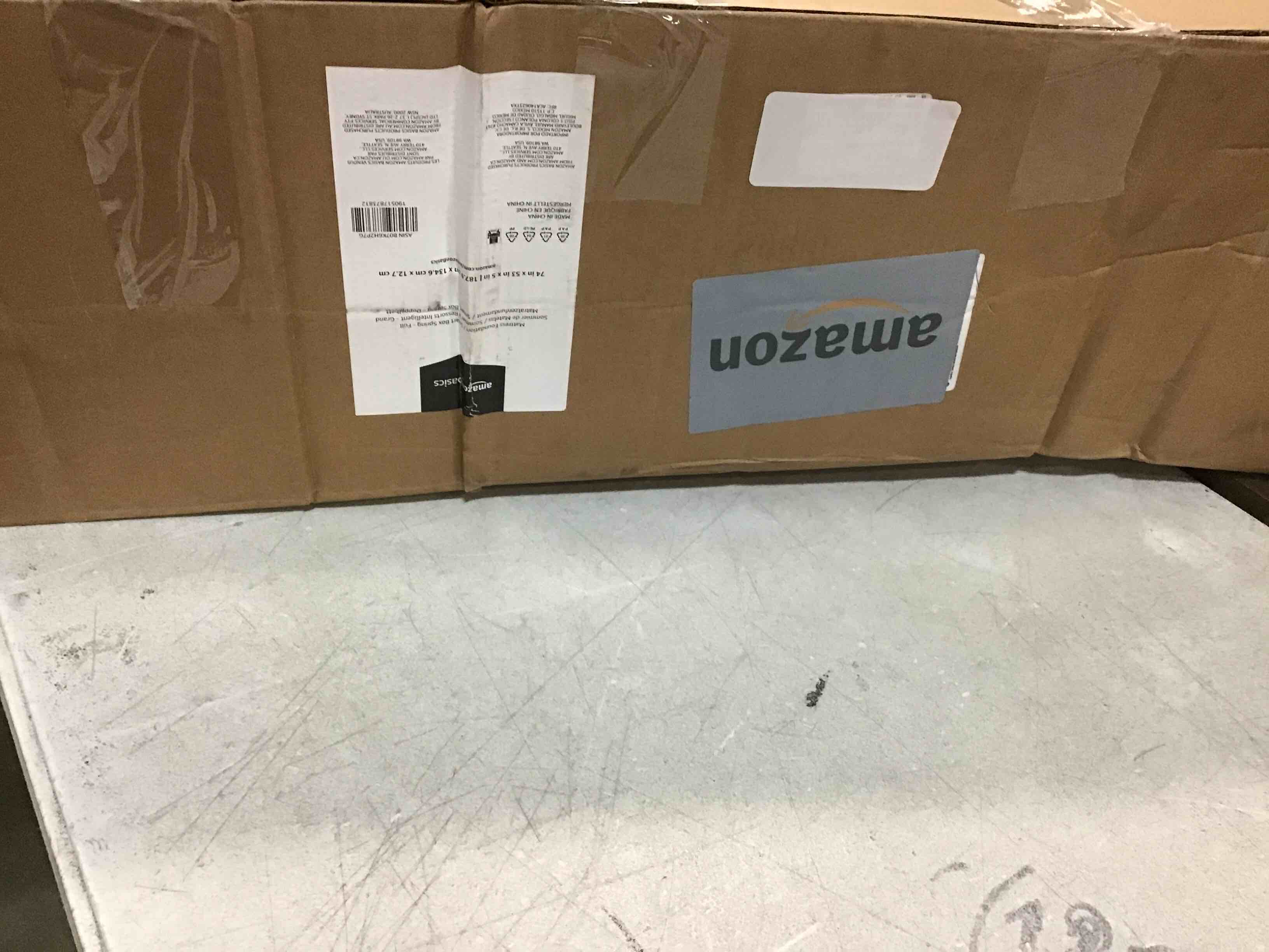 https://s3.amazonaws.com/lotting-images-prod/bidfta/YEL6605722_1716641612656.jpeg