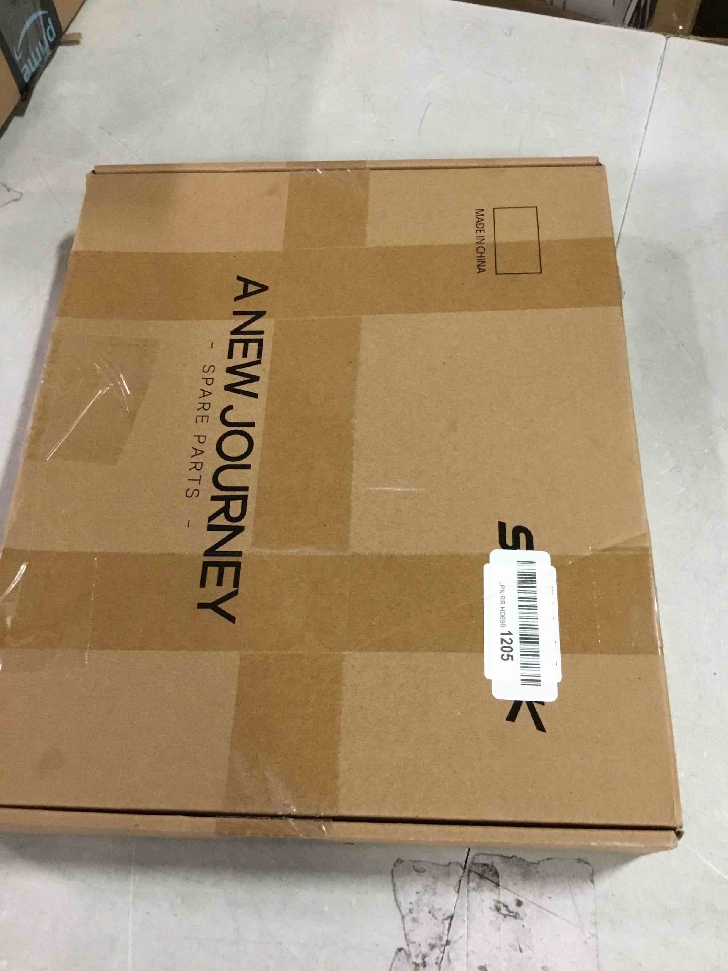 https://s3.amazonaws.com/lotting-images-prod/bidfta/YEL6605887_1716901763166.jpeg