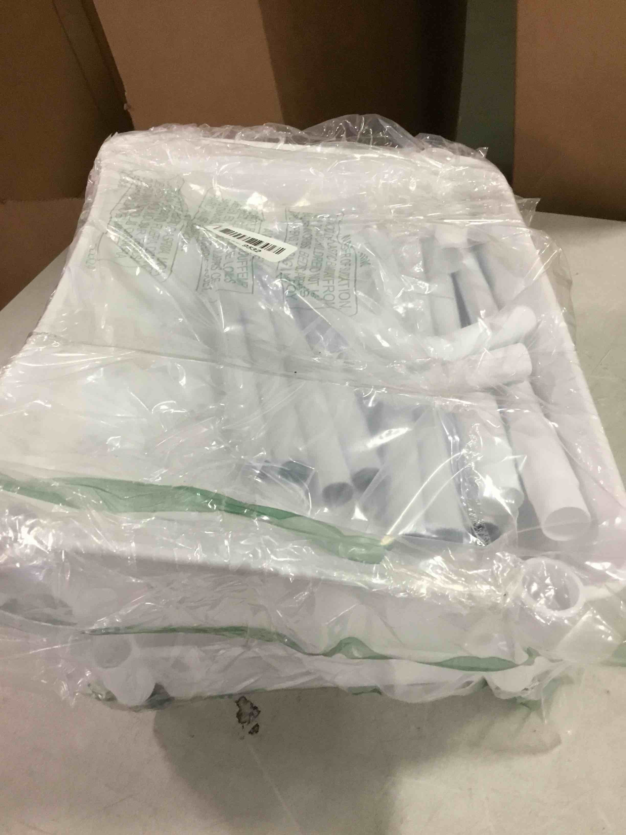 https://s3.amazonaws.com/lotting-images-prod/bidfta/YEL6605890_1716902178479.jpeg