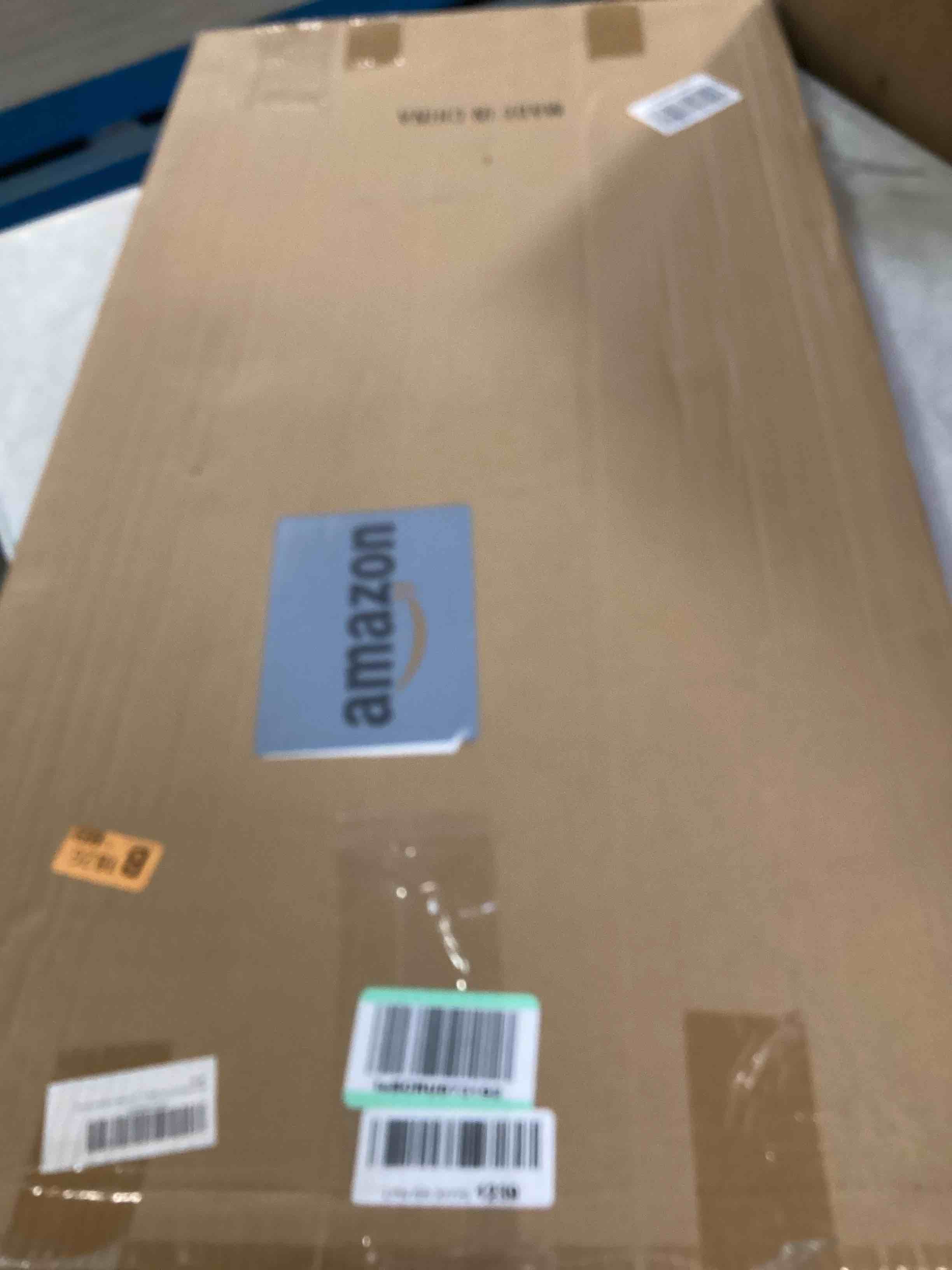 https://s3.amazonaws.com/lotting-images-prod/bidfta/YEL6606430_1717090551941.jpeg