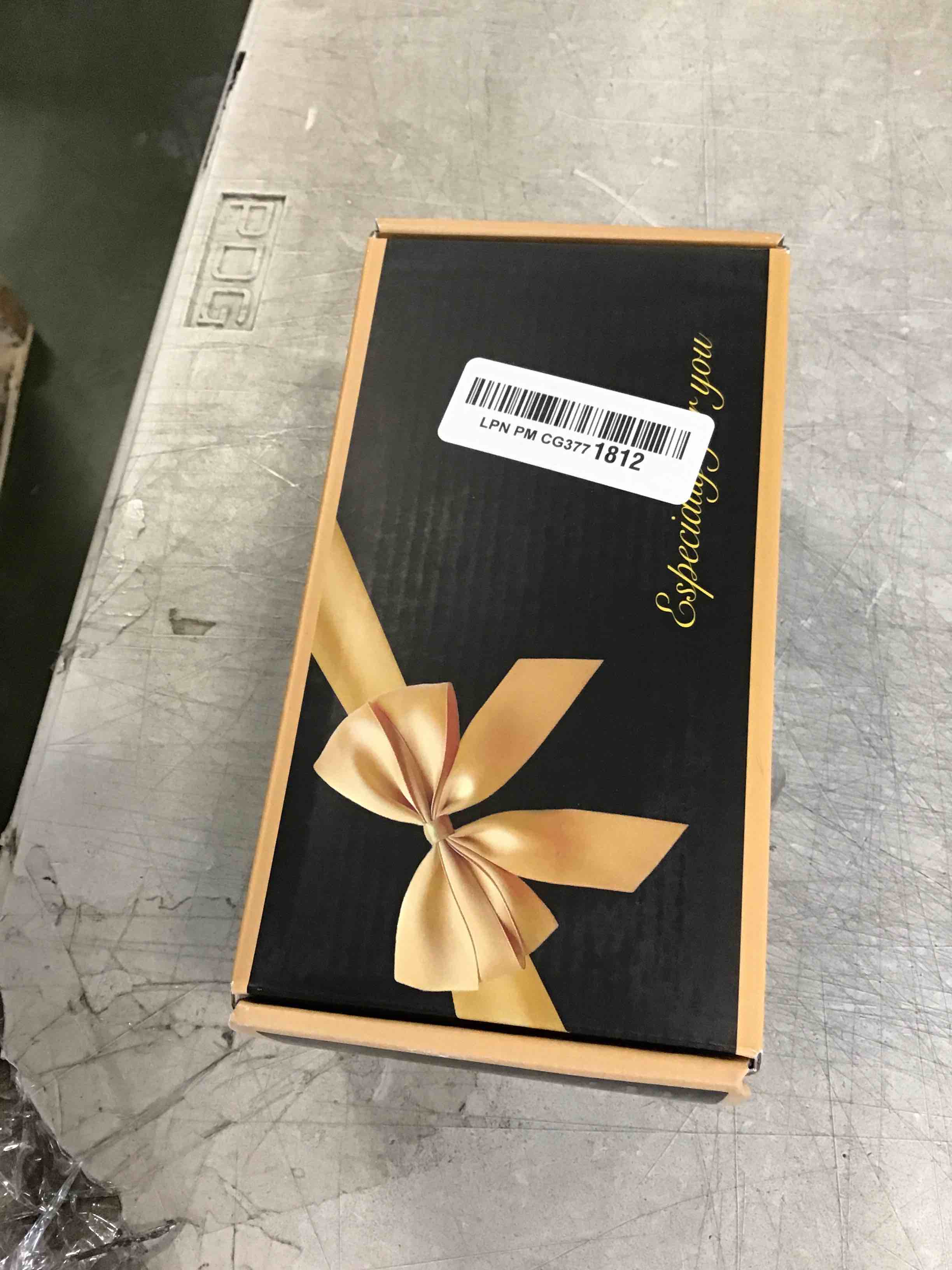 https://s3.amazonaws.com/lotting-images-prod/bidfta/YEL6606820_1716232154456.jpeg