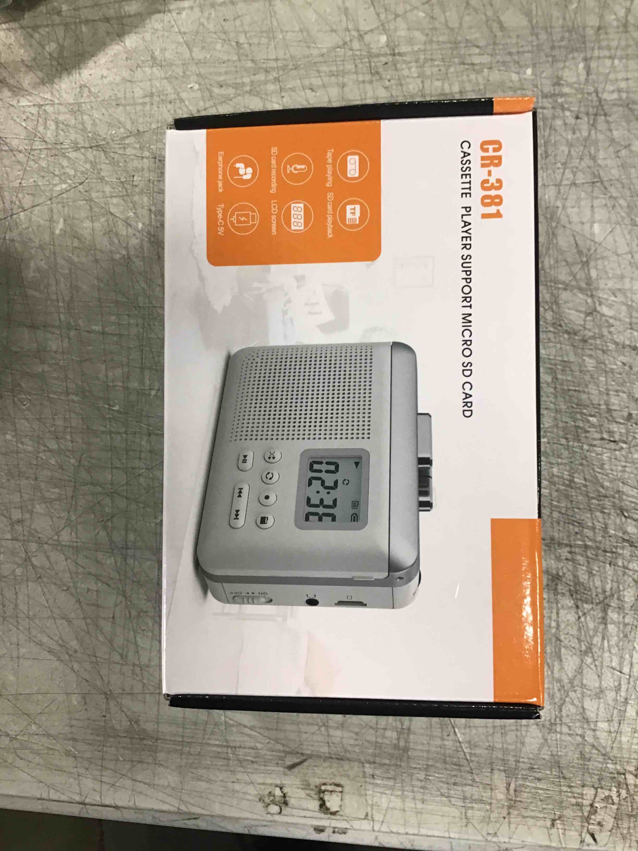 https://s3.amazonaws.com/lotting-images-prod/bidfta/YEL6606833_1716290382751.jpeg