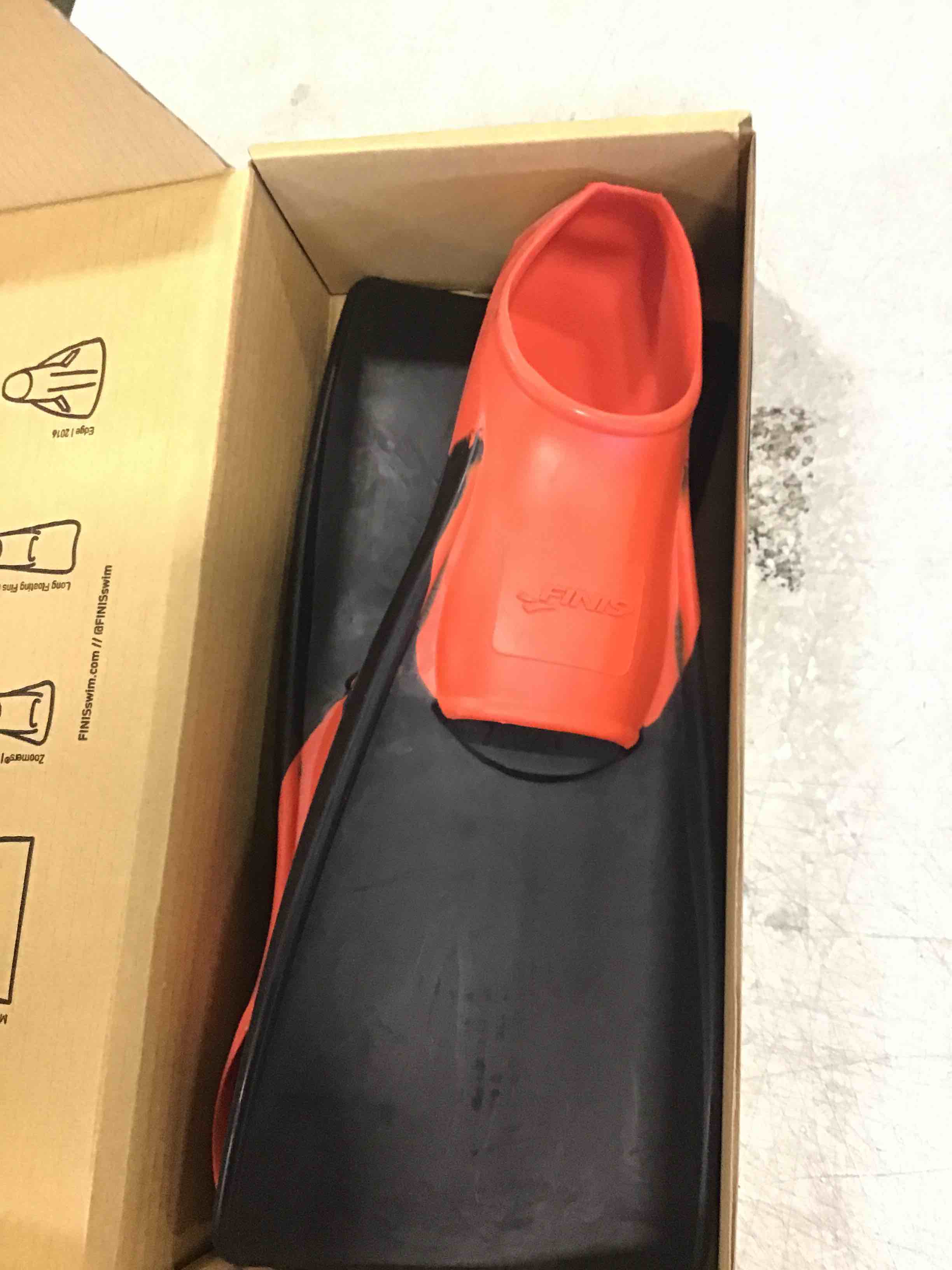 https://s3.amazonaws.com/lotting-images-prod/bidfta/YEL6606952_1716303528932.jpeg