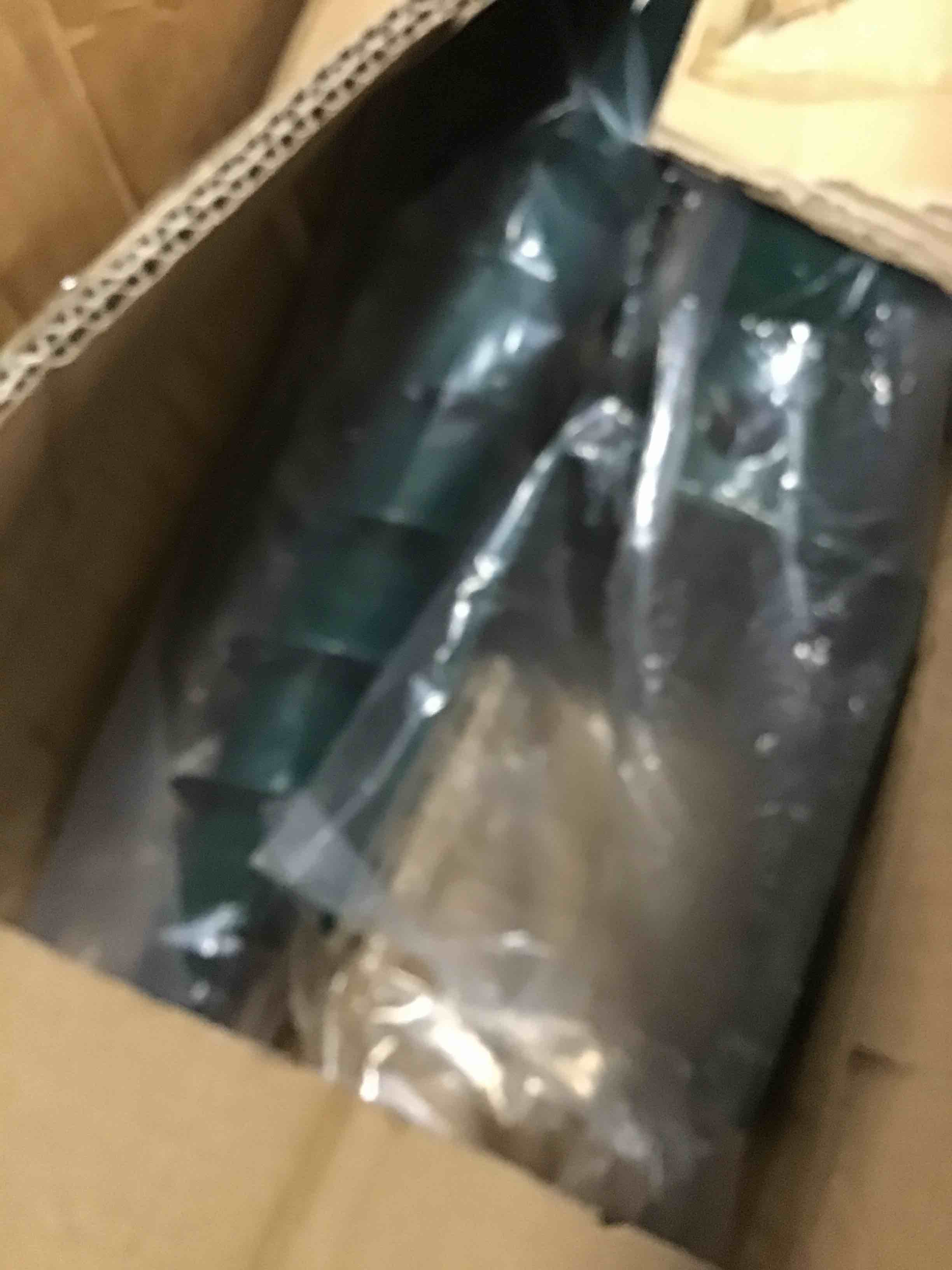 https://s3.amazonaws.com/lotting-images-prod/bidfta/YEL6608225_1718378153181.jpeg