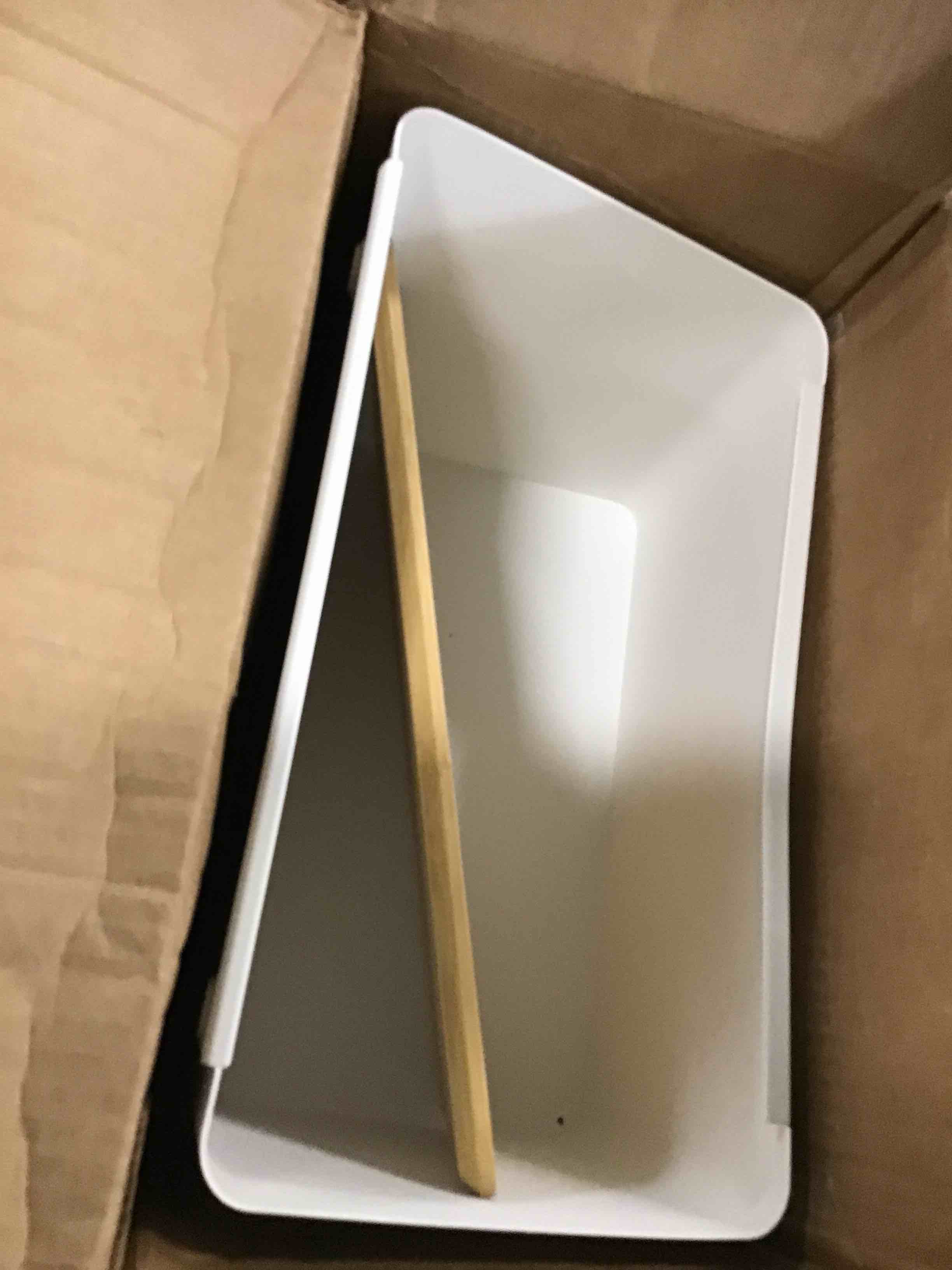 https://s3.amazonaws.com/lotting-images-prod/bidfta/YEL6608723_1718464247944.jpeg