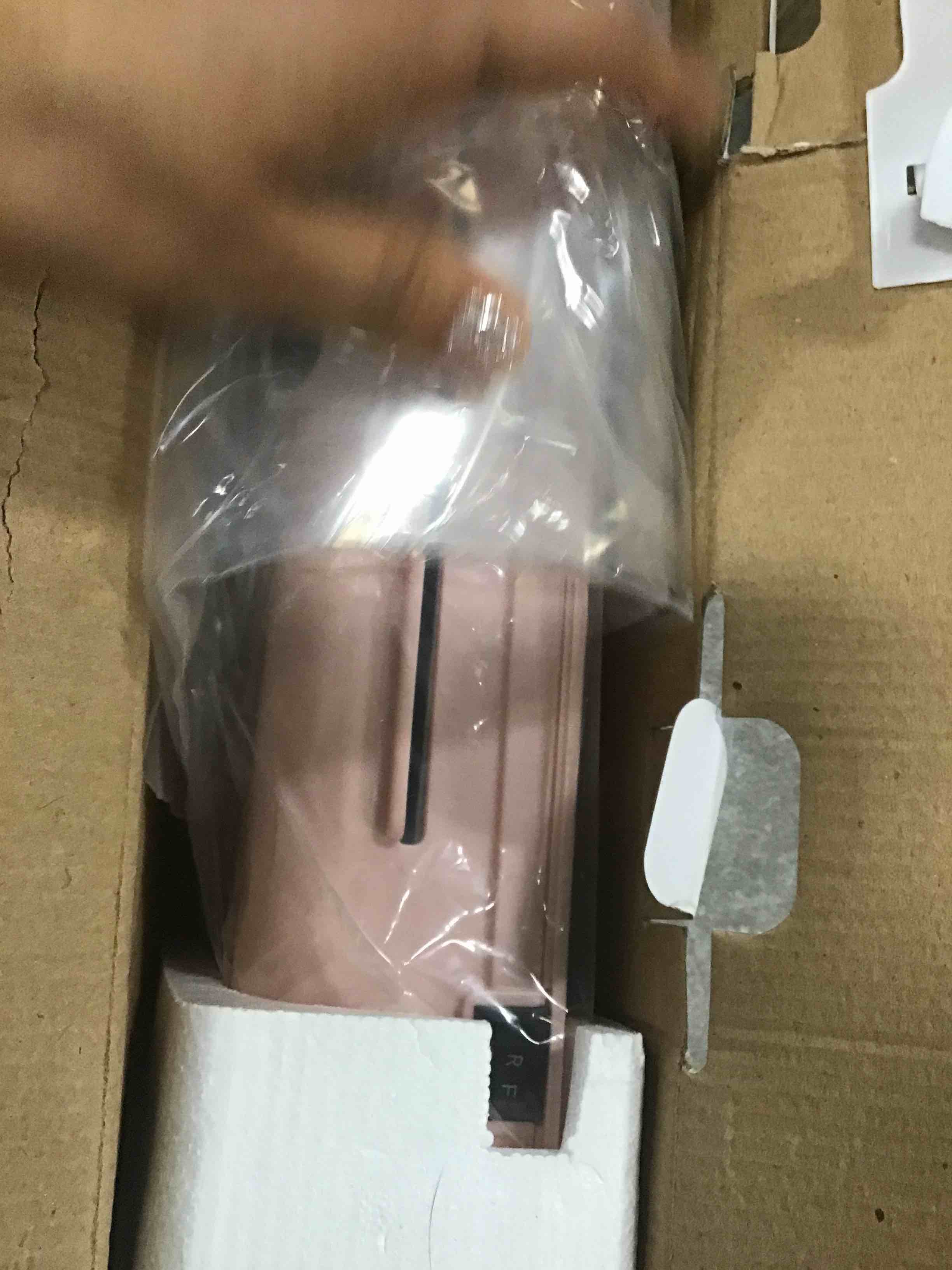 https://s3.amazonaws.com/lotting-images-prod/bidfta/YEL6608929_1718537506950.jpeg