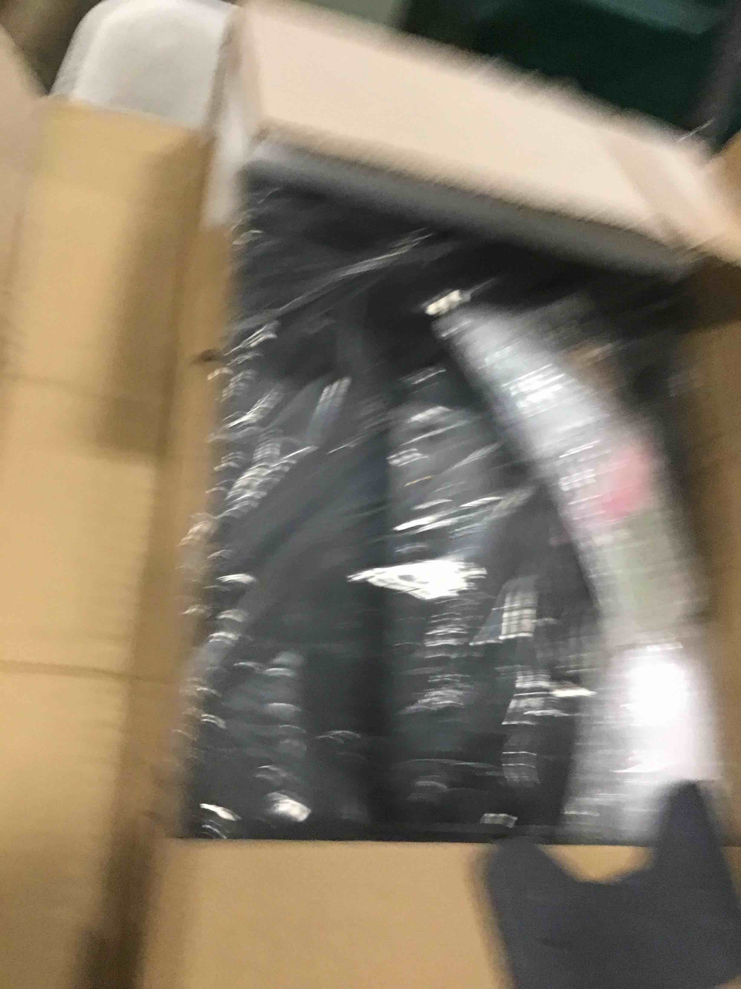 https://s3.amazonaws.com/lotting-images-prod/bidfta/YEL6608960_1718540016920.jpeg