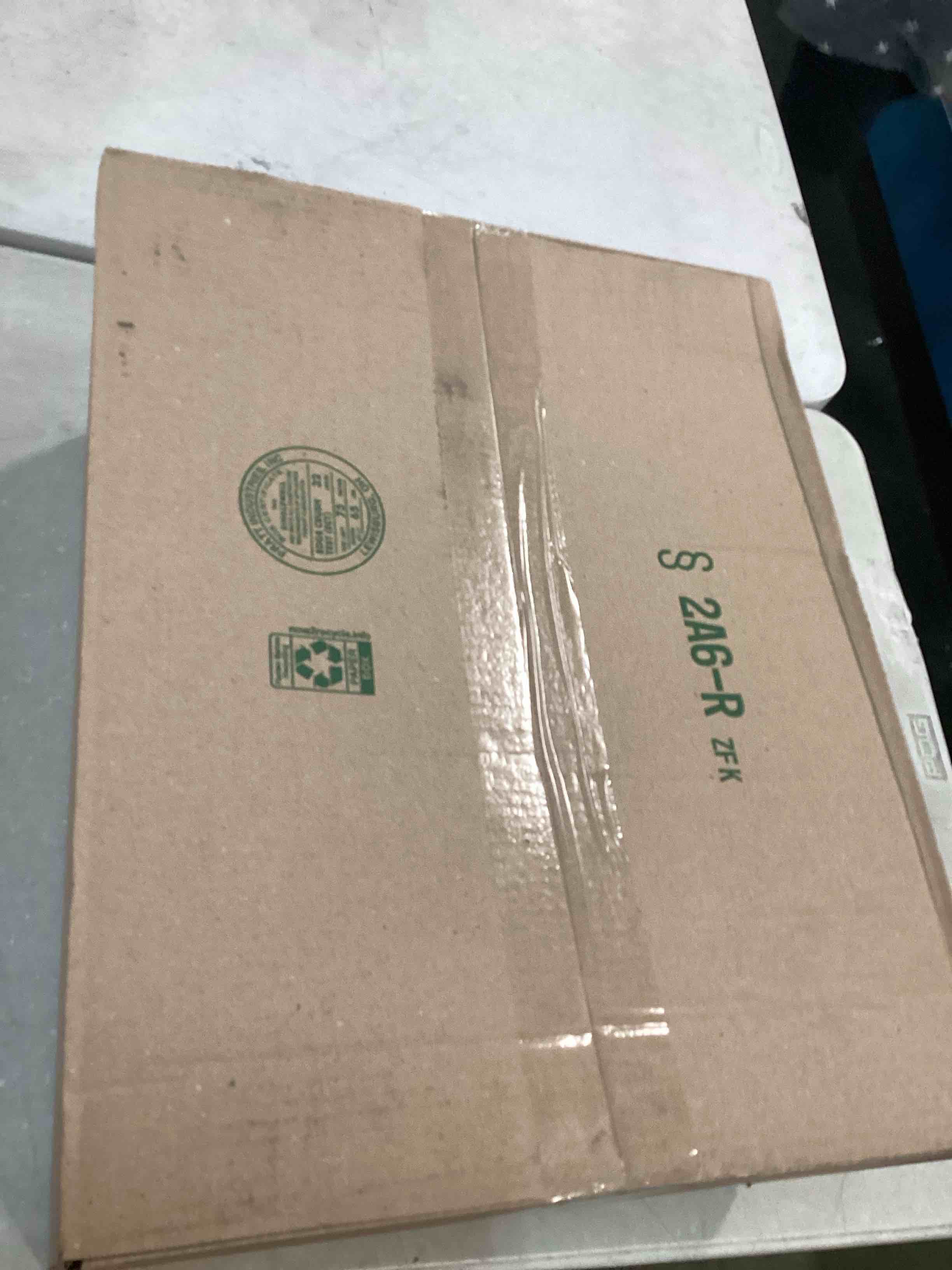 https://s3.amazonaws.com/lotting-images-prod/bidfta/YEL6609473_1718724469361.jpeg