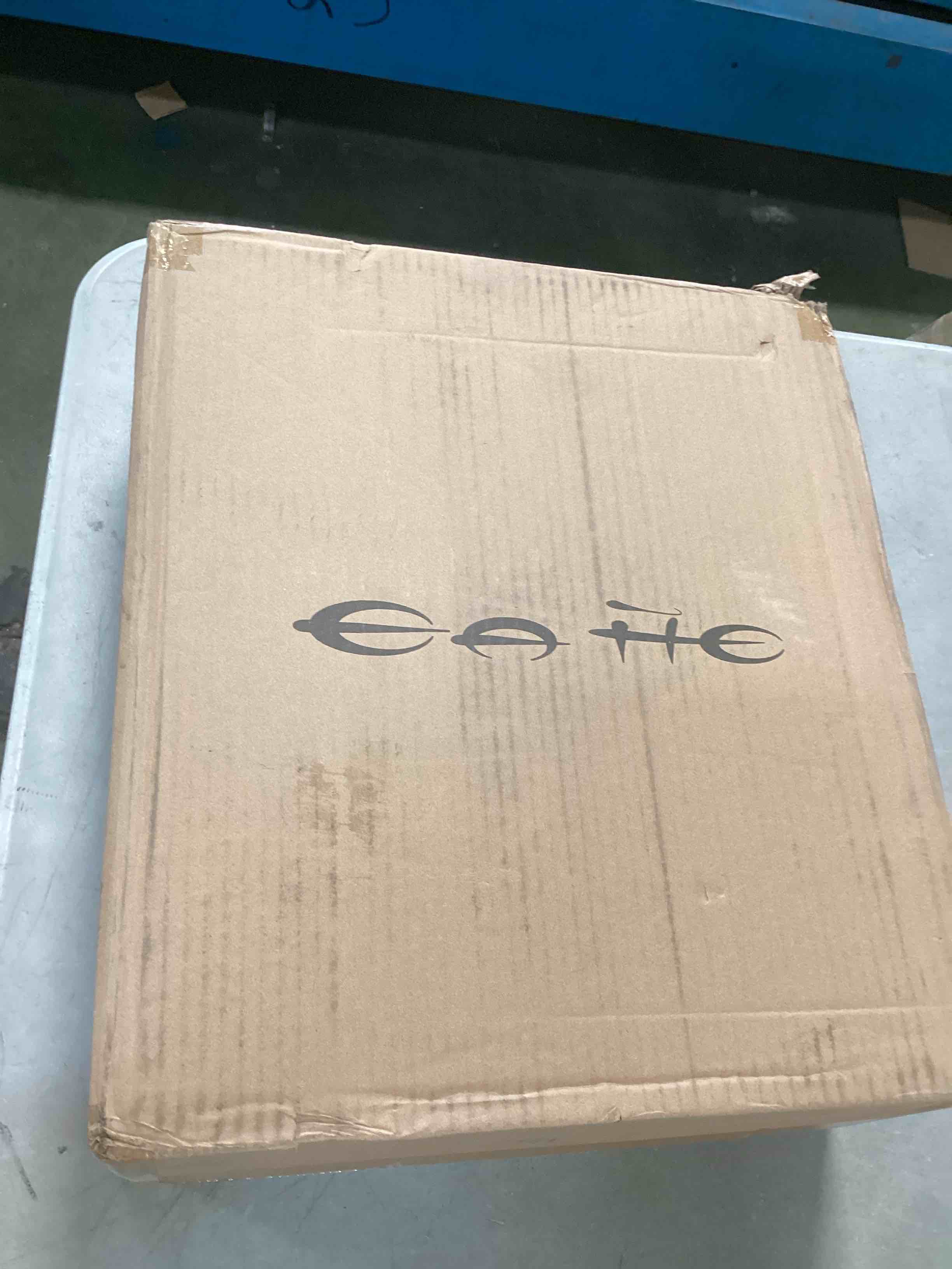 https://s3.amazonaws.com/lotting-images-prod/bidfta/YEL6609809_1718824081583.jpeg