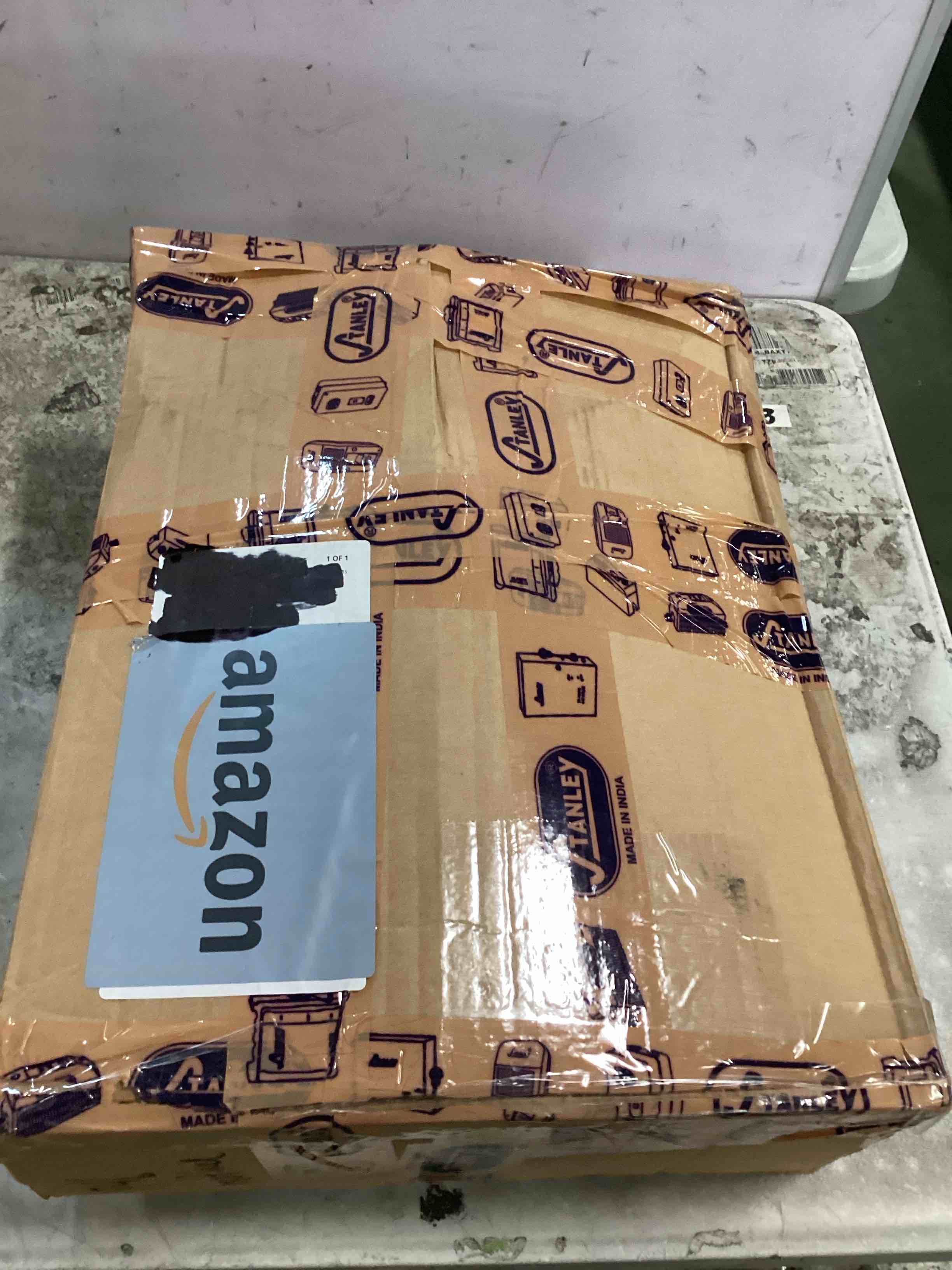 https://s3.amazonaws.com/lotting-images-prod/bidfta/YEL6609854_1718885660842.jpeg