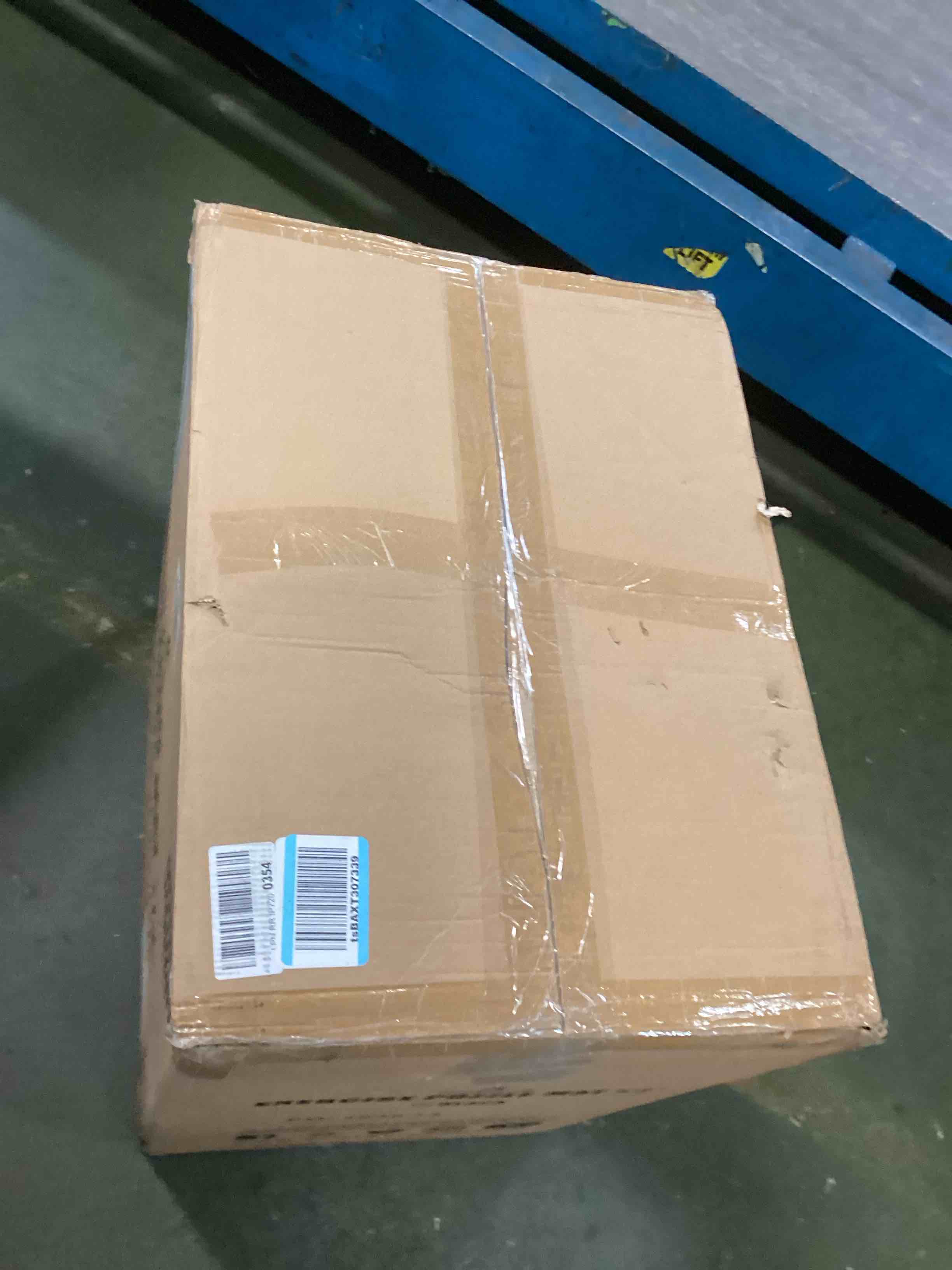 https://s3.amazonaws.com/lotting-images-prod/bidfta/YEL6610361_1719063555505.jpeg