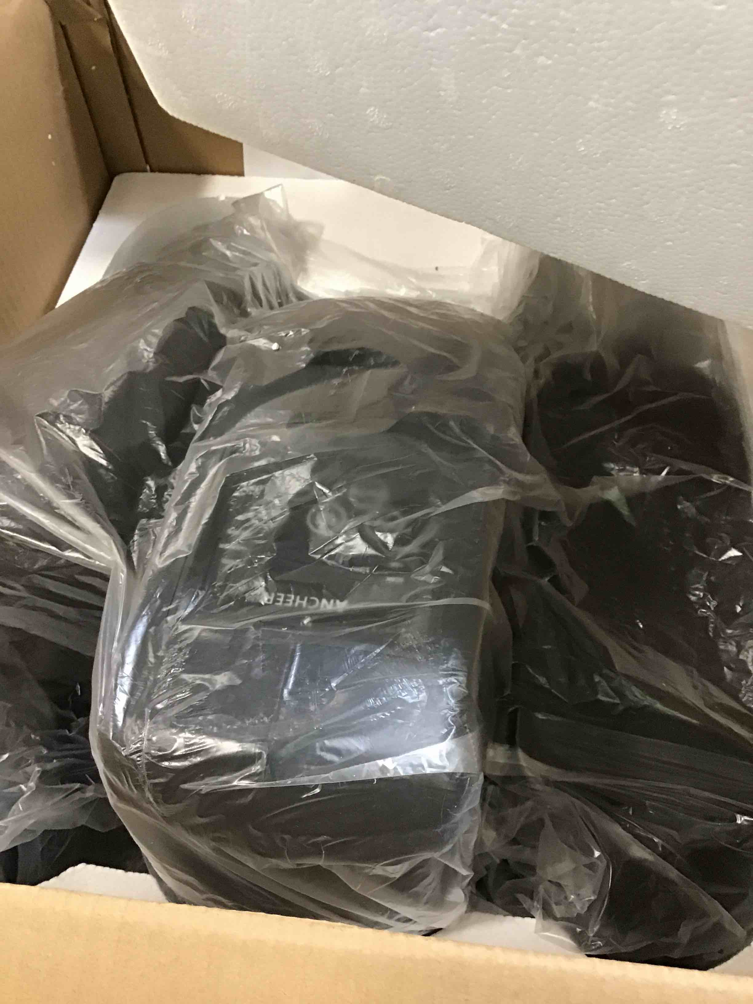 https://s3.amazonaws.com/lotting-images-prod/bidfta/YEL6613598_1718826172393.jpeg