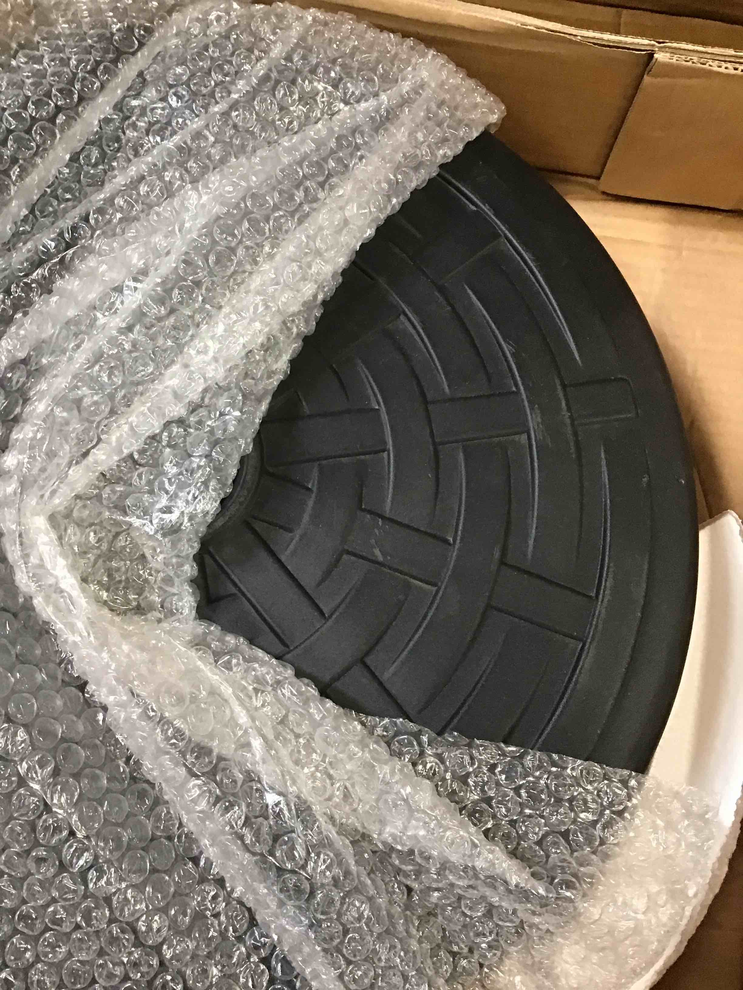 https://s3.amazonaws.com/lotting-images-prod/bidfta/YEL6613813_1718910904022.jpeg