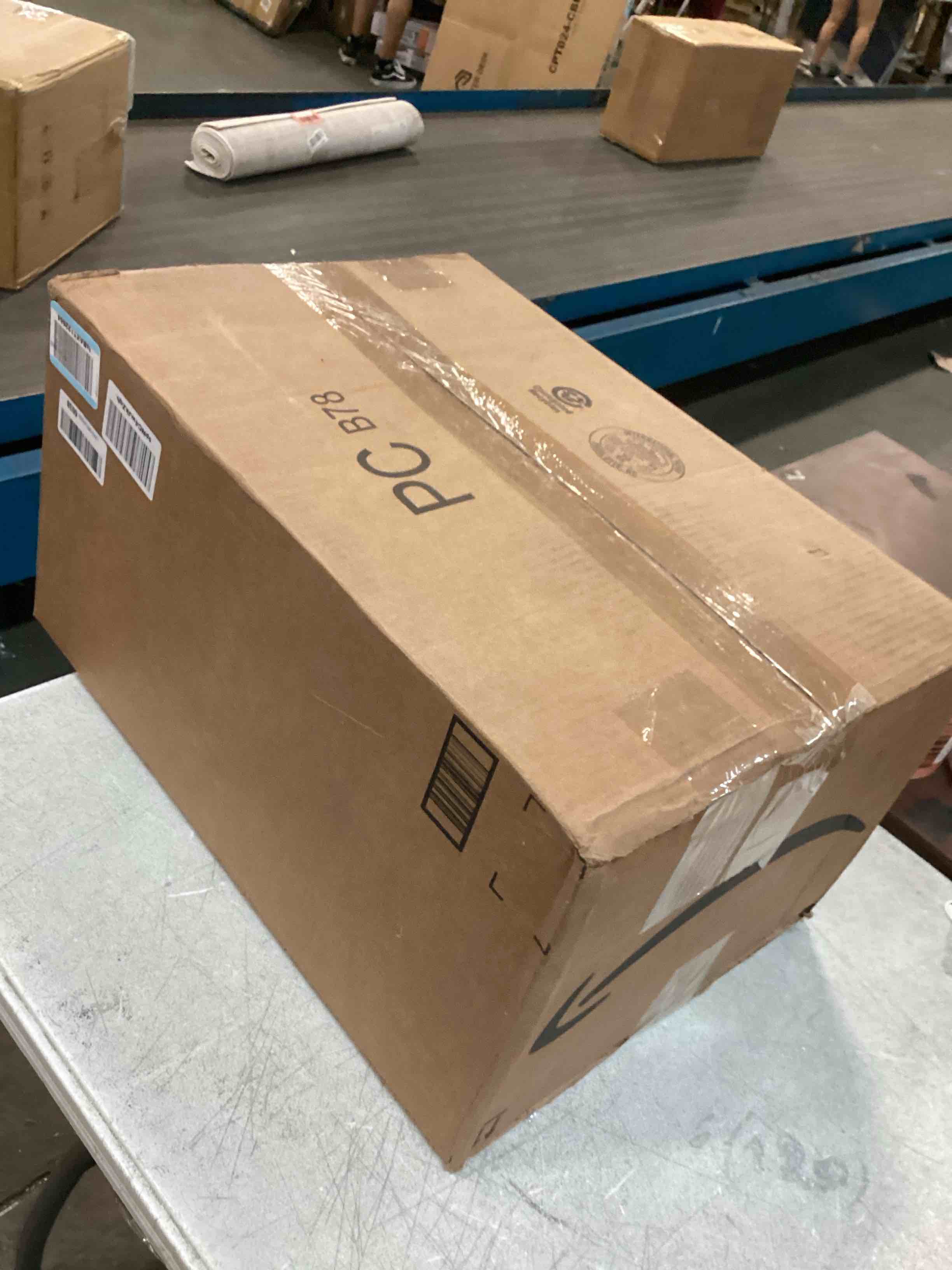 https://s3.amazonaws.com/lotting-images-prod/bidfta/YEL6614256_1718628479537.jpeg